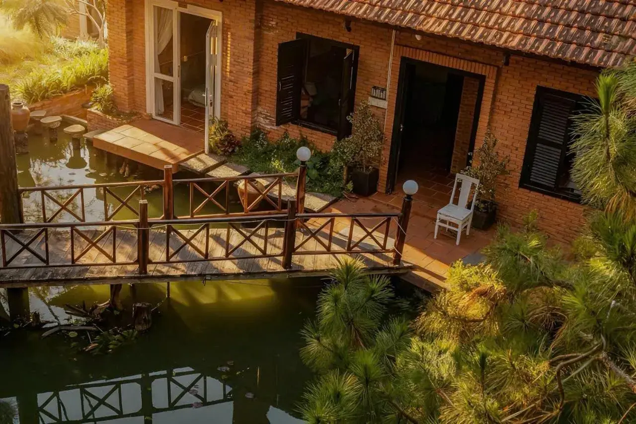 Double Room with Lake View in Zen Homestay Đà Lạt Double Room with Lake View in Zen Homestay Đà Lạt