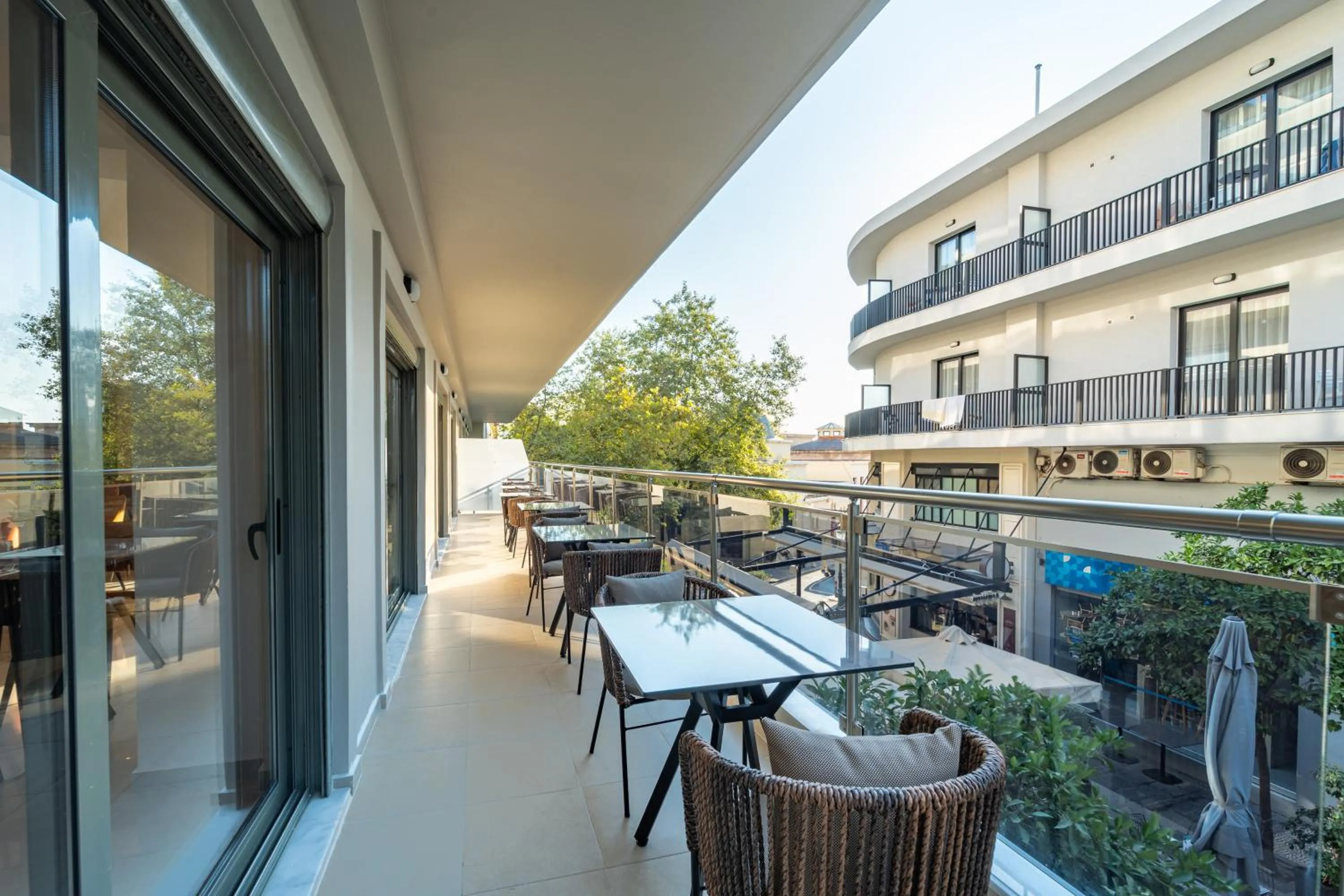 Breakfast in Philia Center Suites