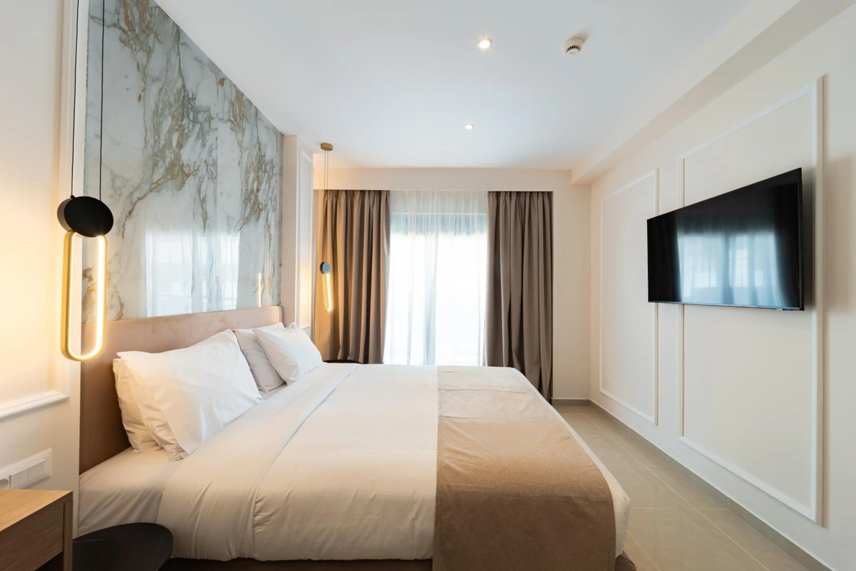 Bedroom, Bed in Philia Center Suites