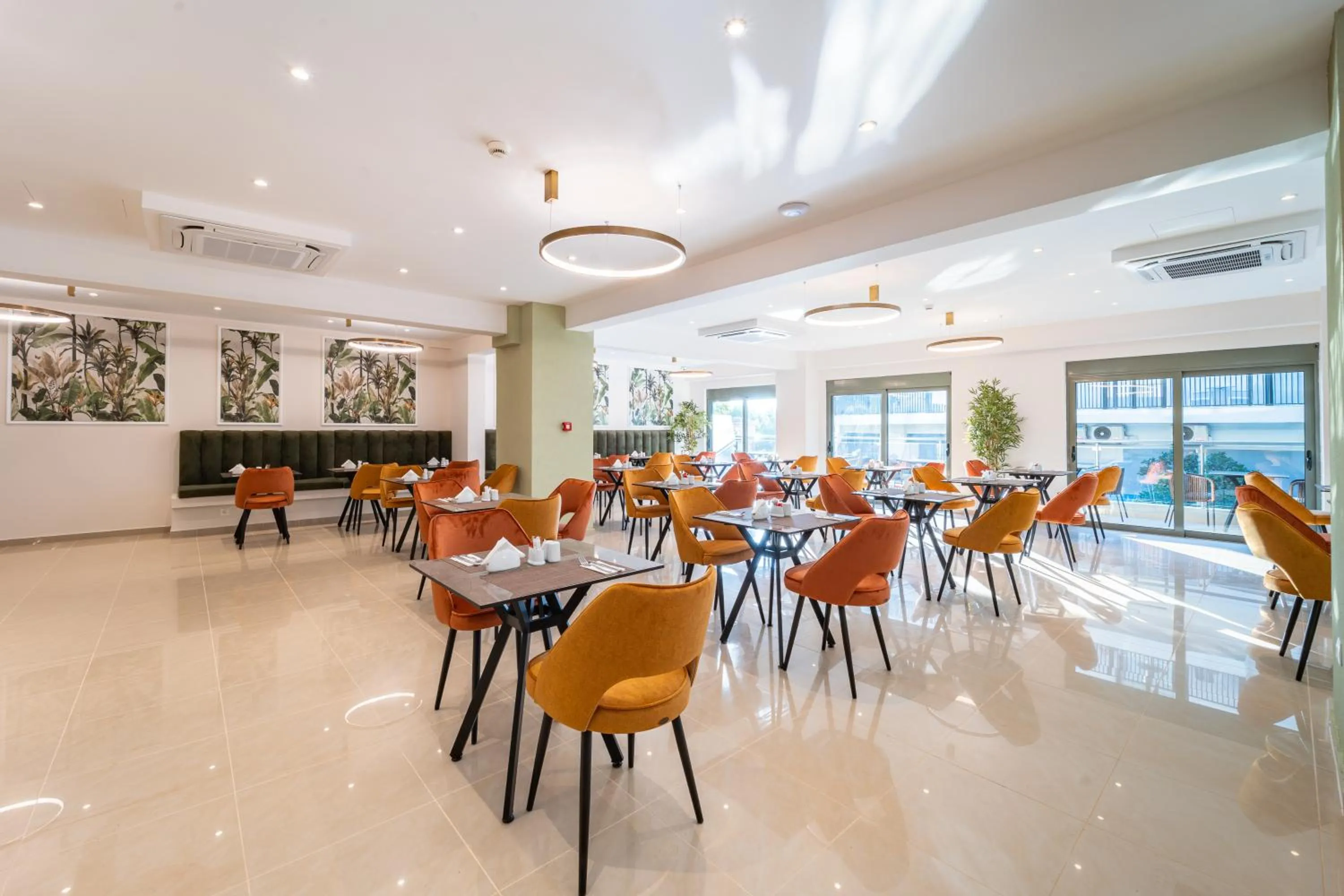 Breakfast in Philia Center Suites