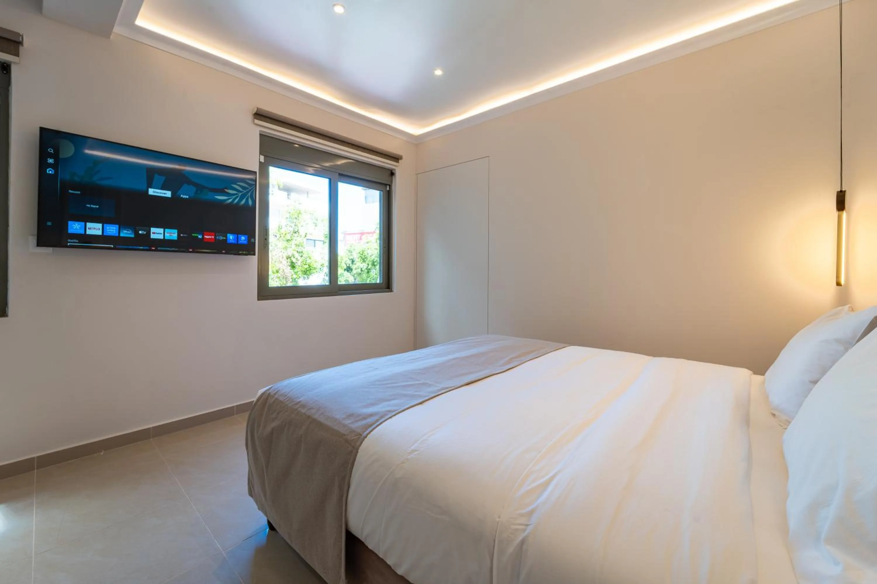 Bedroom, Bed in Philia Center Suites