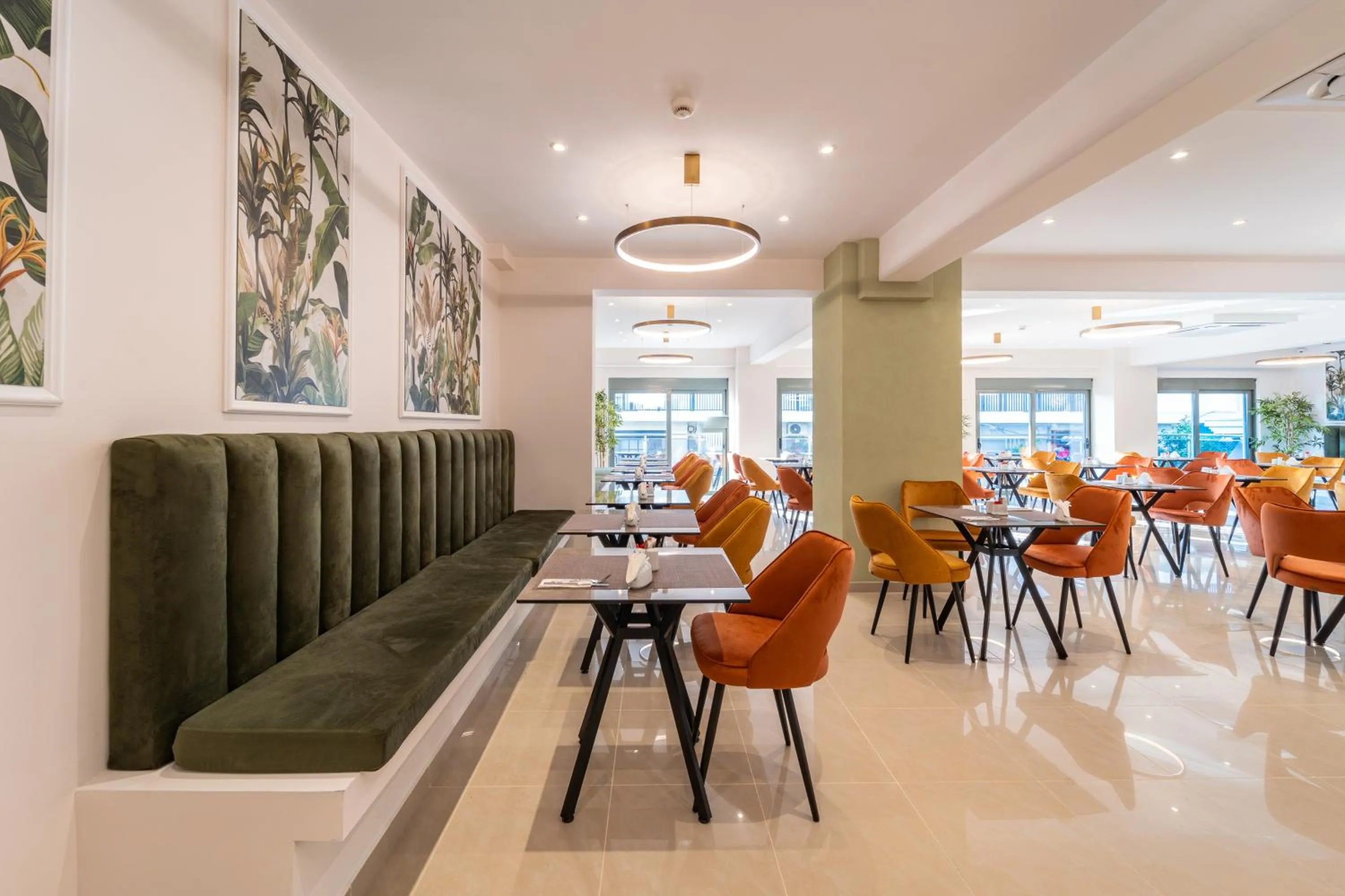 Breakfast in Philia Center Suites