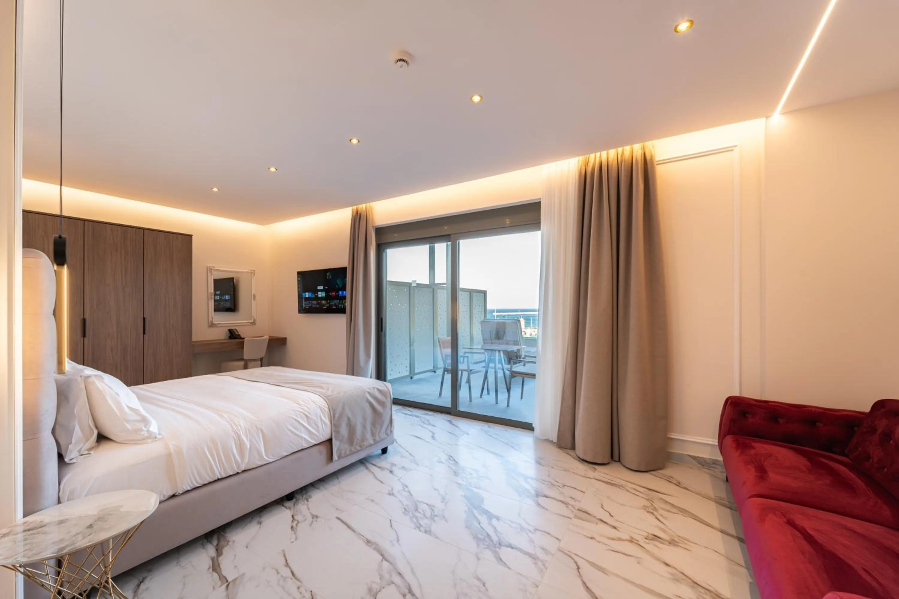 Bedroom, Bed in Philia Center Suites