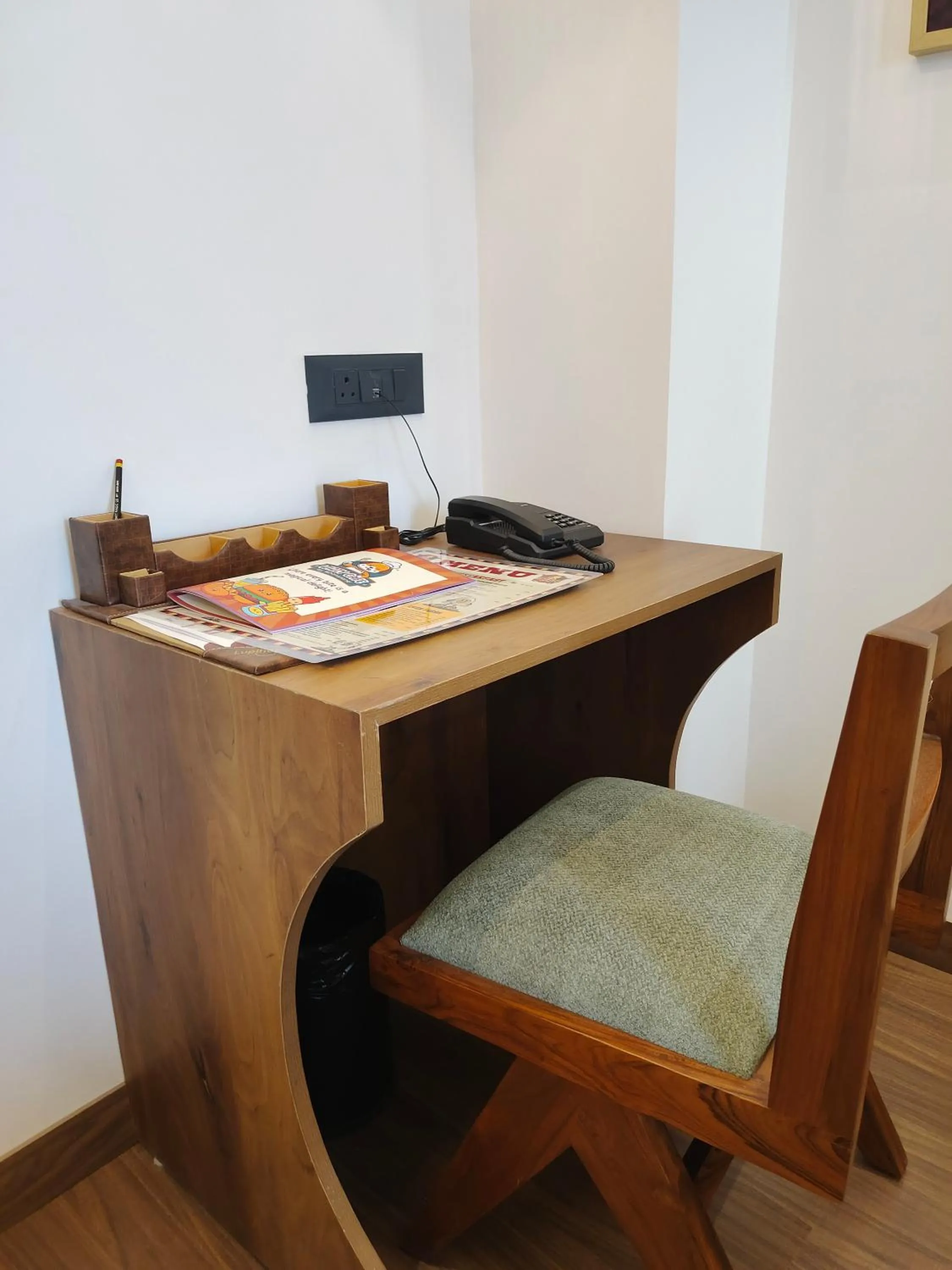 room service in 22 Heights