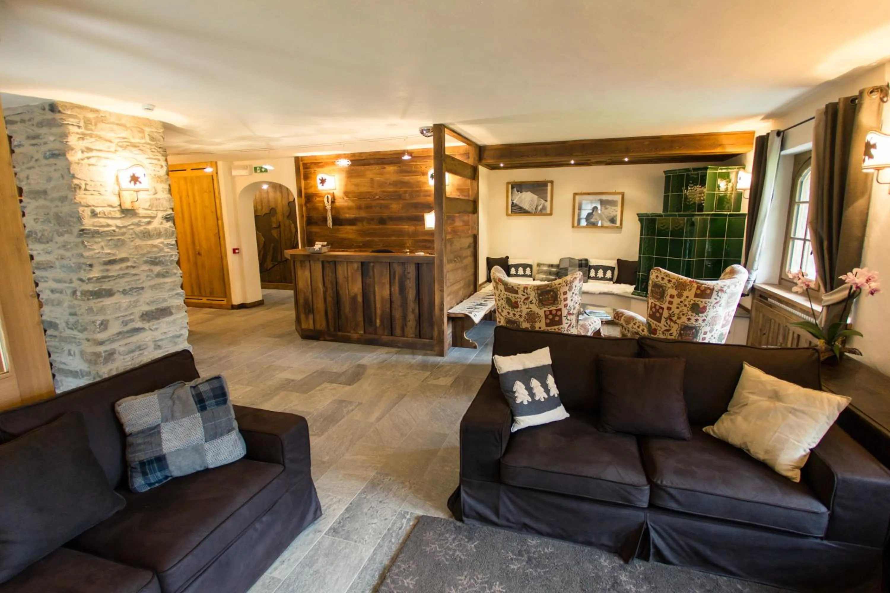 Day in Hotel Les Montagnards