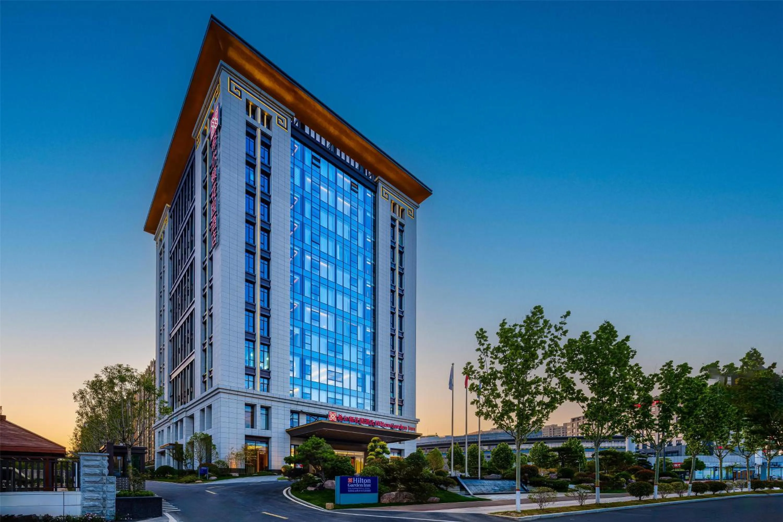 Property building in Hilton Garden Inn Xinyang East Railway Station