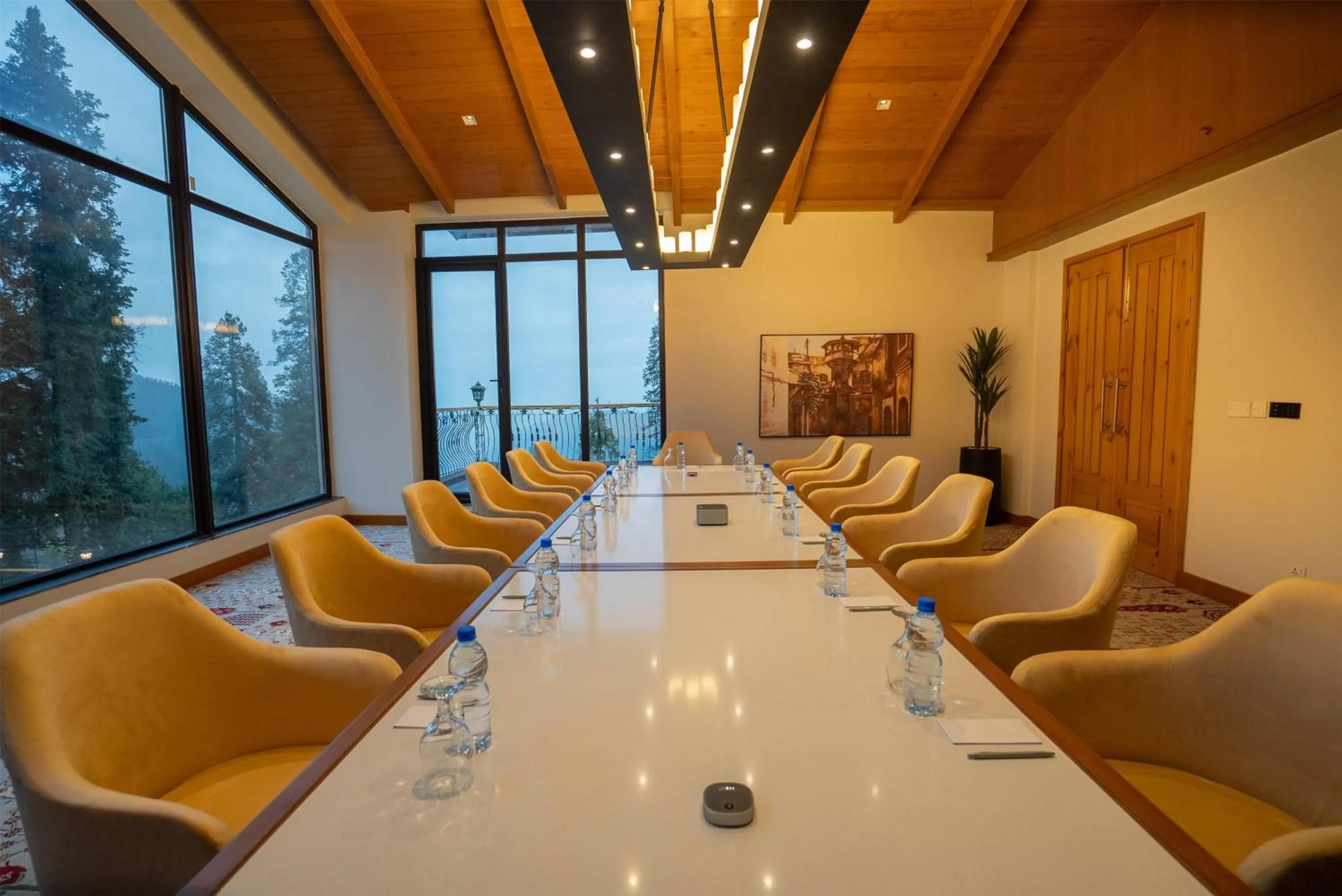 Meeting/conference room in Doubletree By Hilton Nathiagali