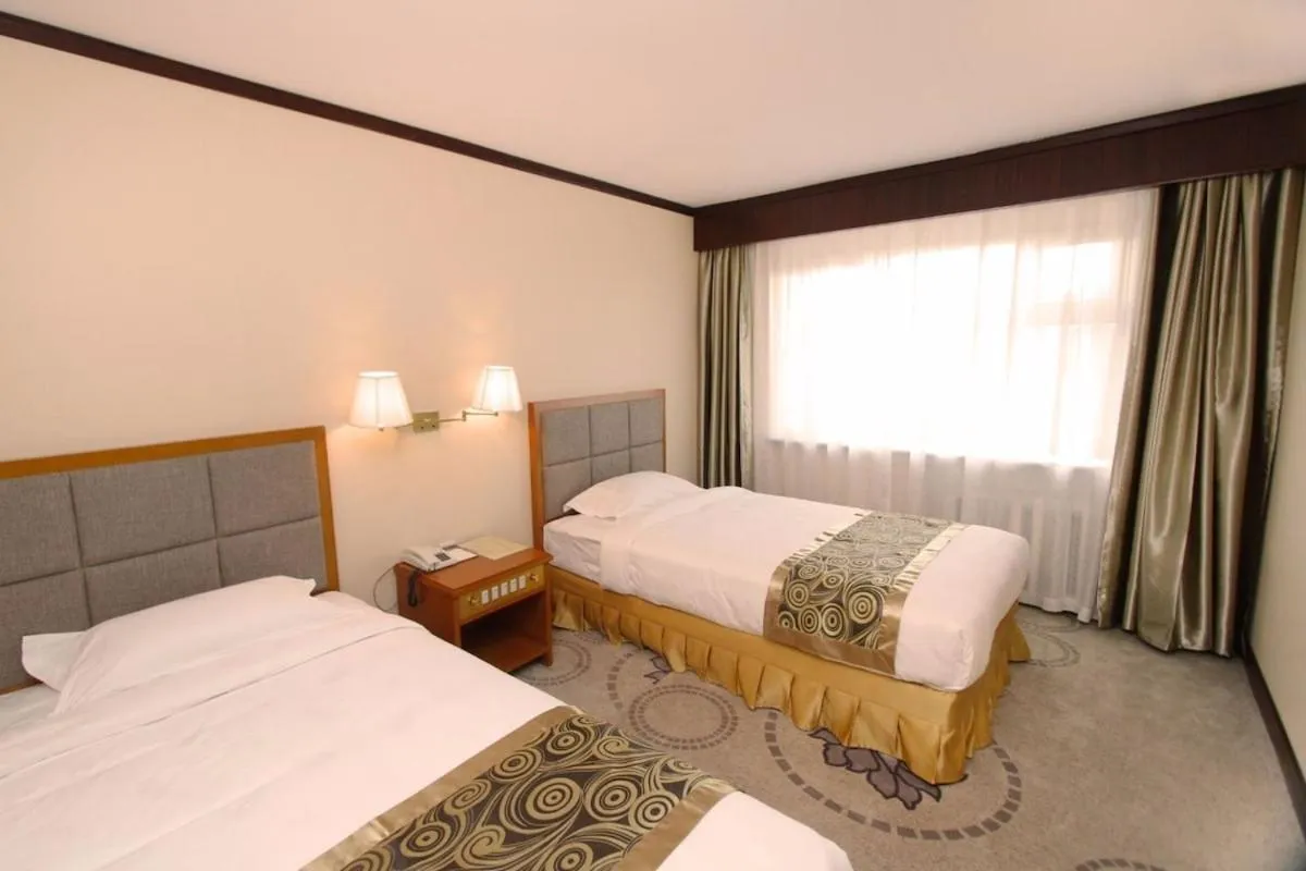 Bedroom, Bed in Flower Hotel Ulaanbaatar