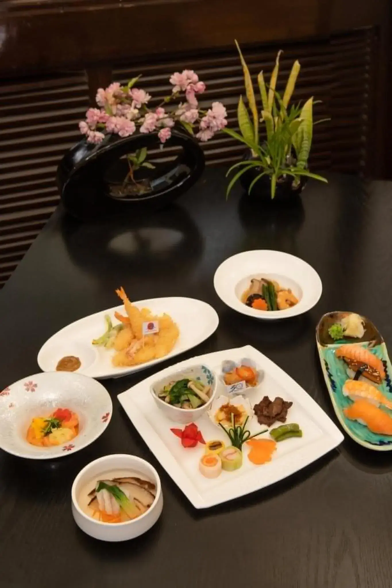 Food and drinks in Flower Hotel Ulaanbaatar Food and drinks in Flower Hotel Ulaanbaatar