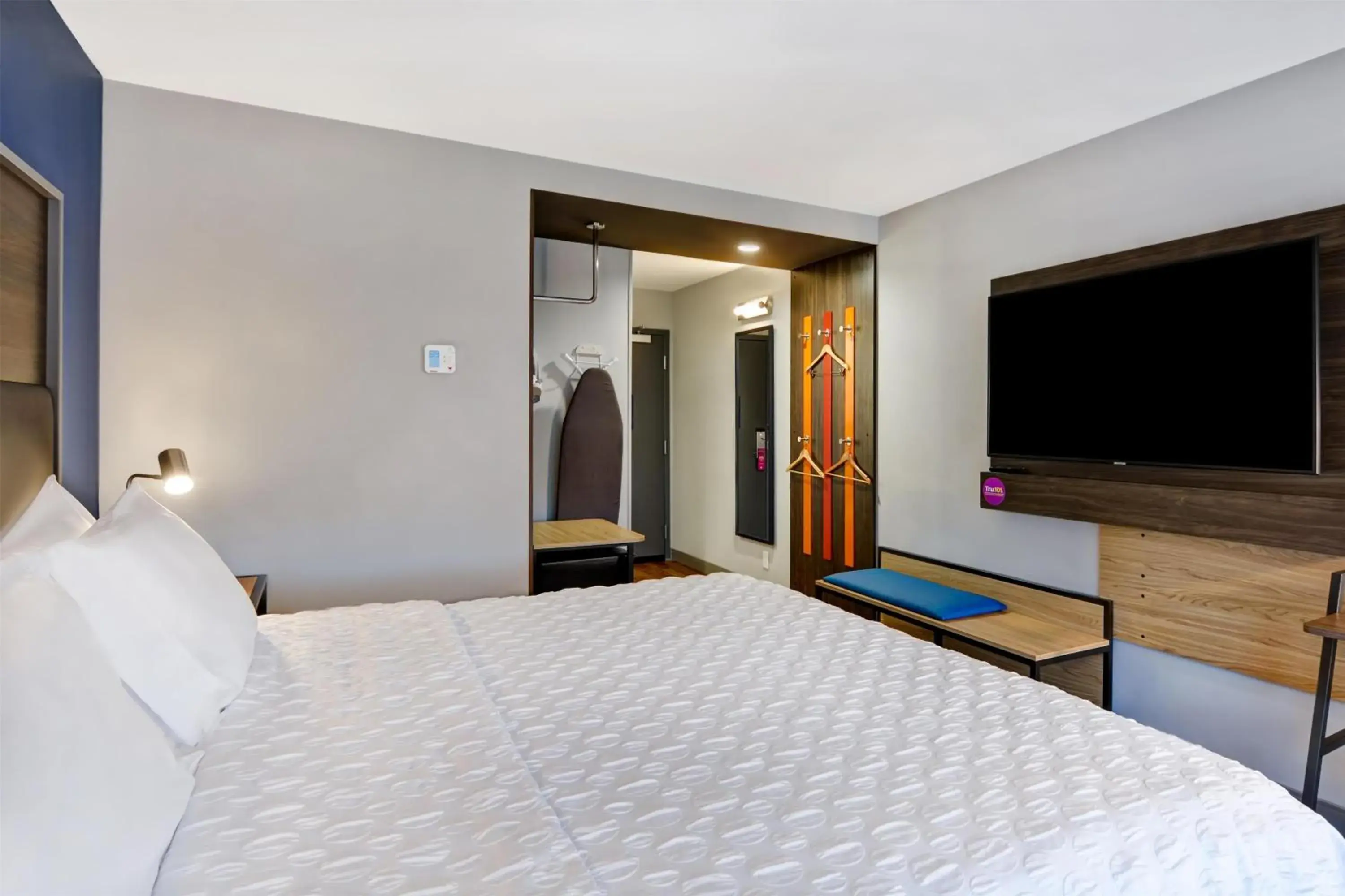 Bed in Tru By Hilton Augusta Washington Road Bed in Tru By Hilton Augusta Washington Road