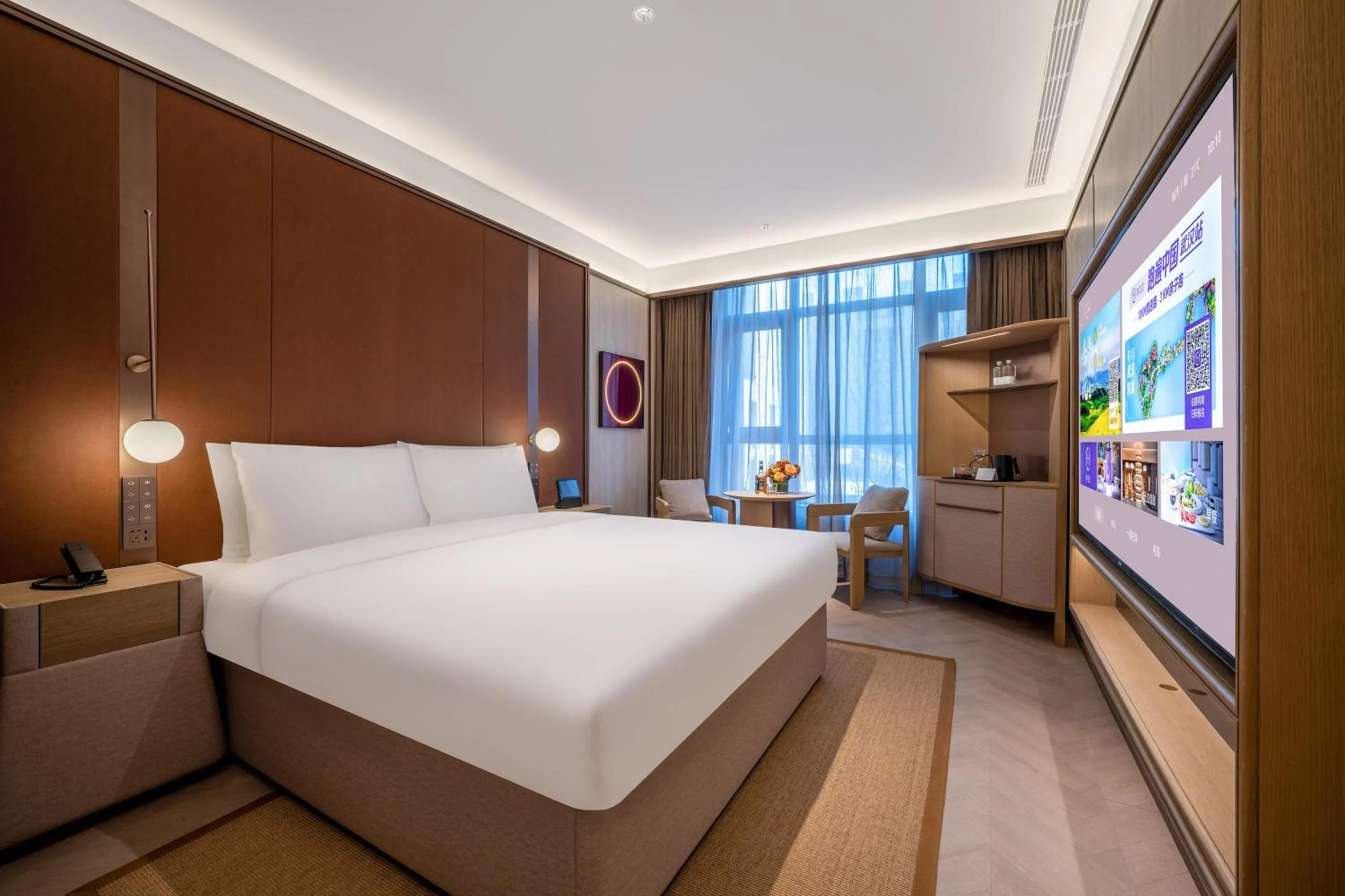 Bed in Jingdong Headquarters Crystal Orange Hotel, Yizhuang, Beijing