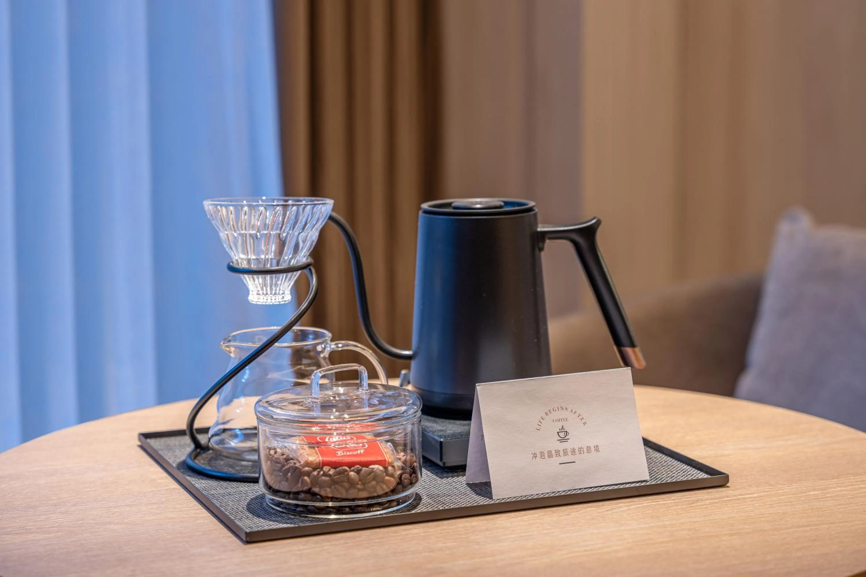 Coffee/tea facilities in Jingdong Headquarters Crystal Orange Hotel, Yizhuang, Beijing