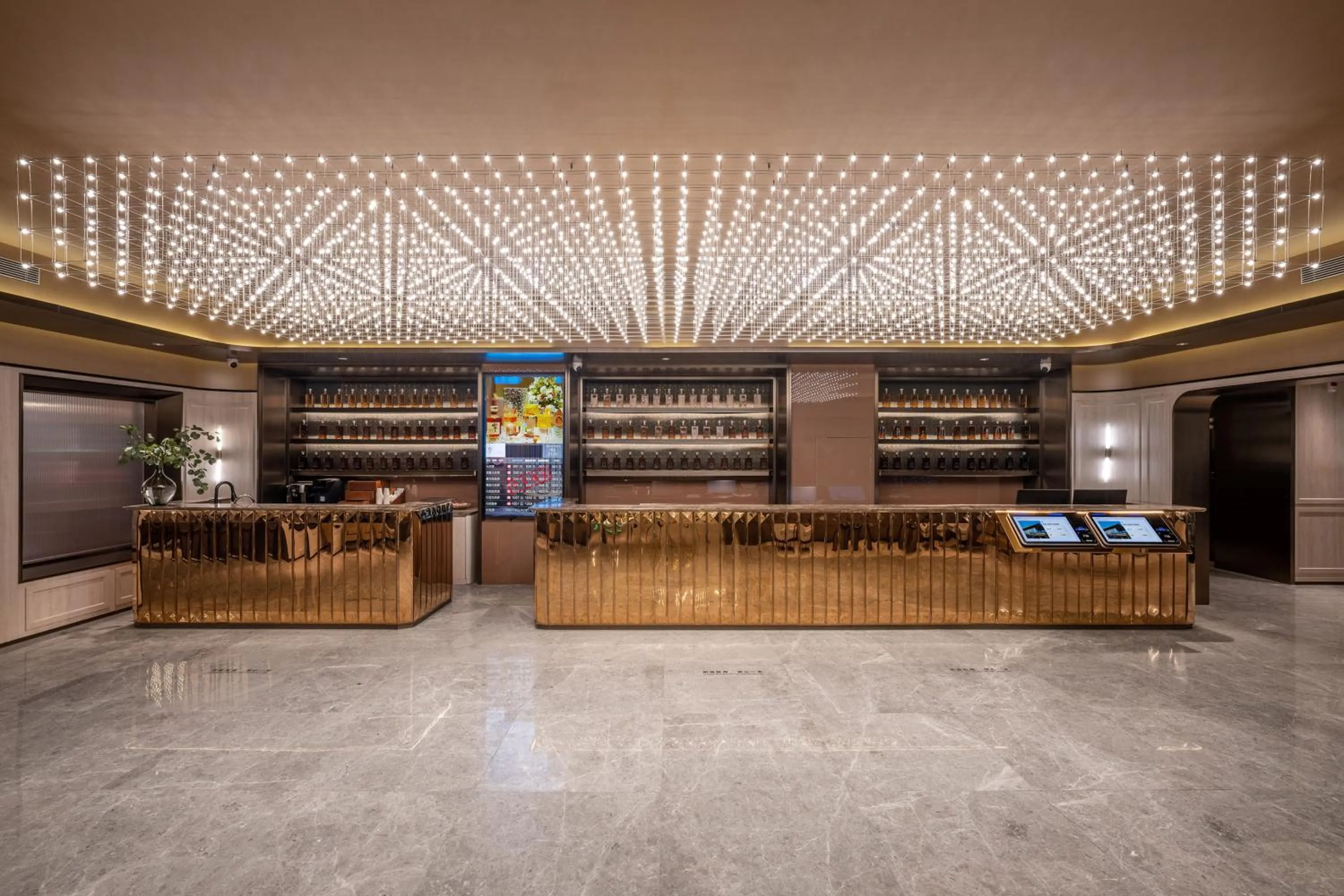 Lobby or reception in Jingdong Headquarters Crystal Orange Hotel, Yizhuang, Beijing