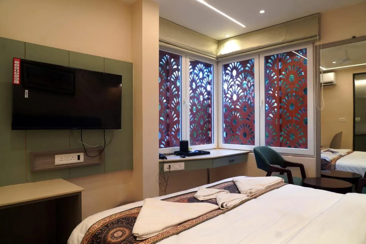 Bed in Hotel Anant Inn