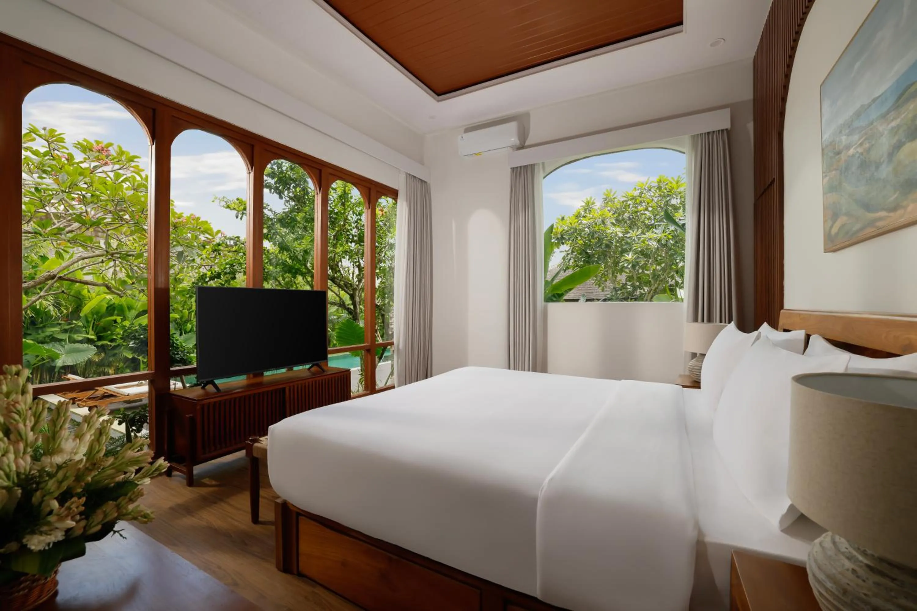 Bedroom, Bed in Villa Tropical Svasti by Nakula