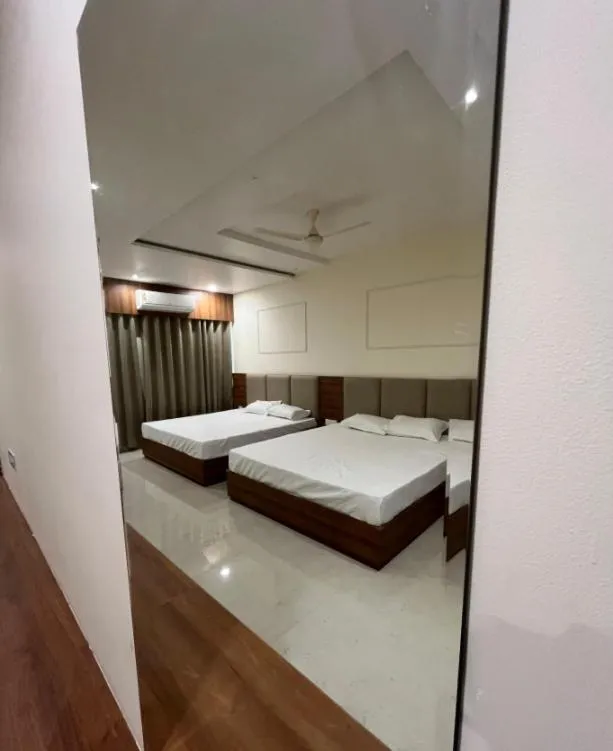 Bed in Hotel Tilak