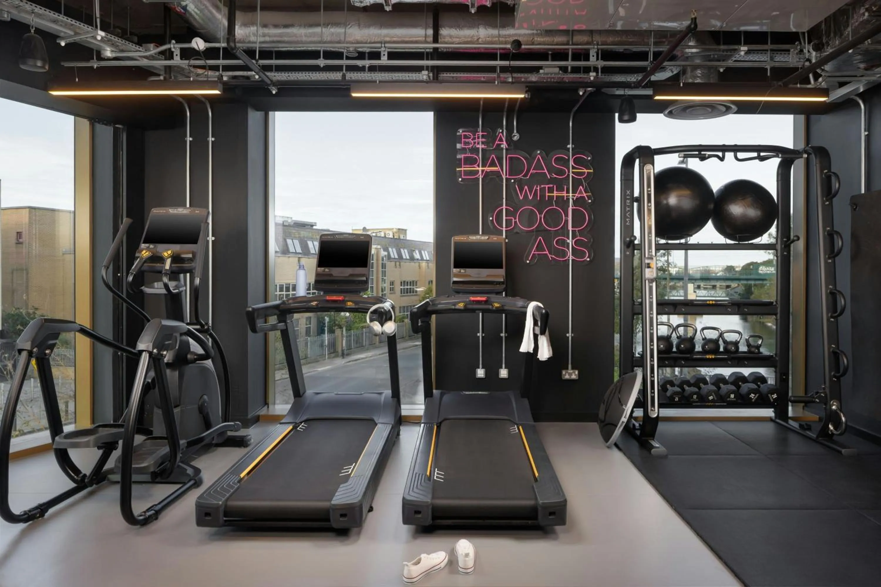 Fitness centre/facilities in Moxy Dublin Docklands
