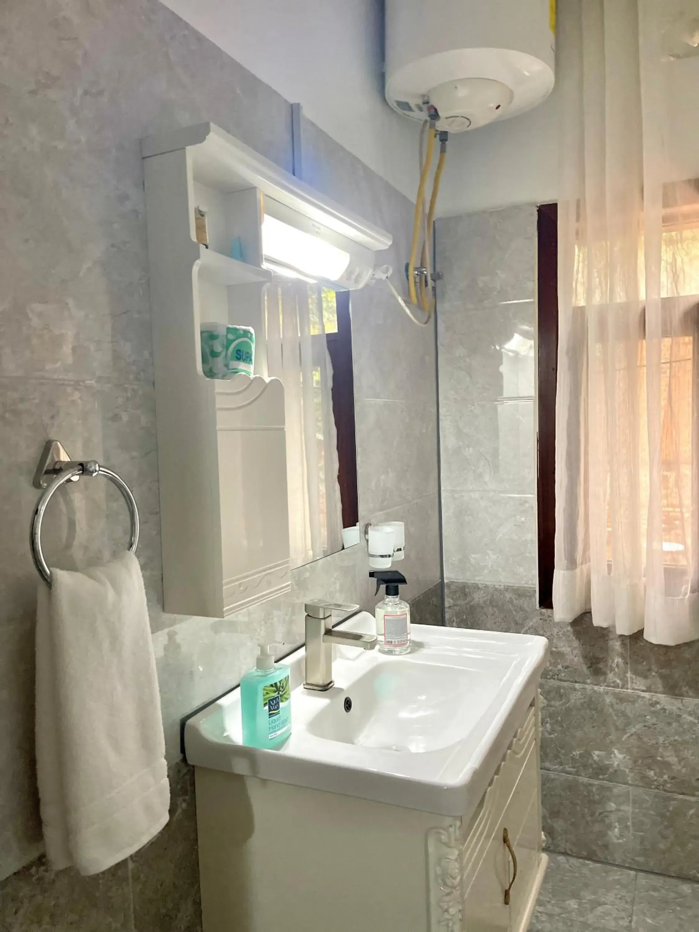 Bathroom in Eagle View Golf Bathroom in Eagle View Golf