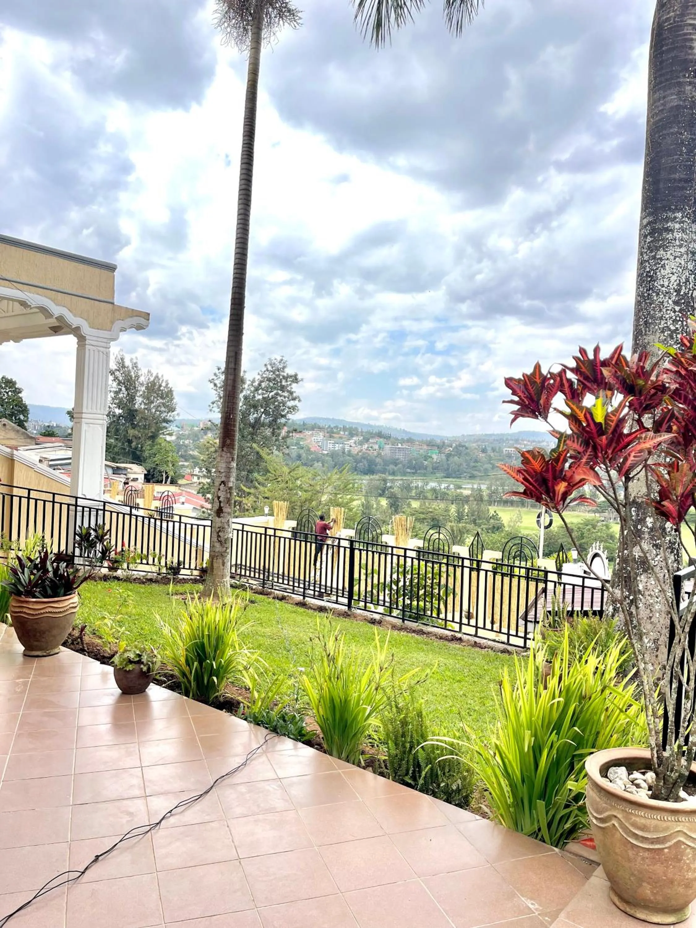 Garden in Eagle View Golf