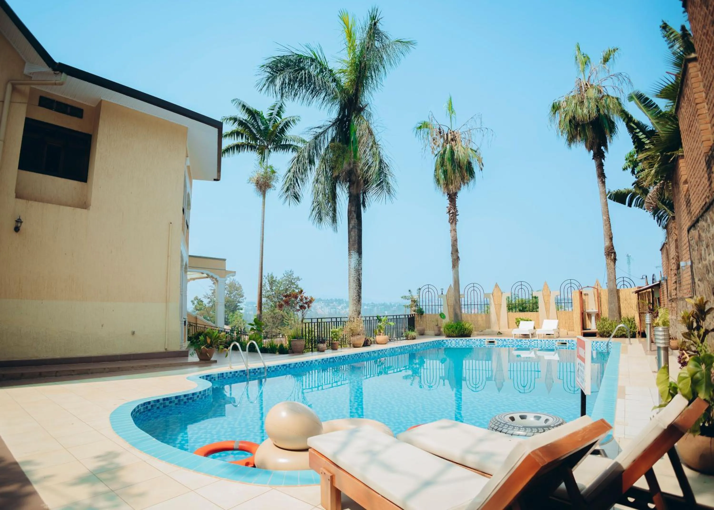 Patio in Eagle View Golf