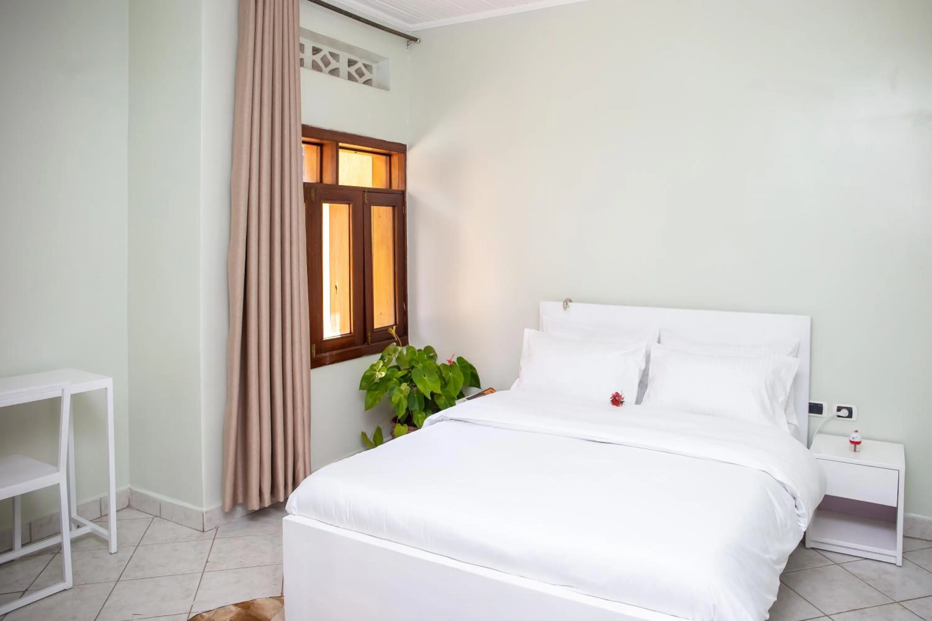 Bed in Eagle View Golf