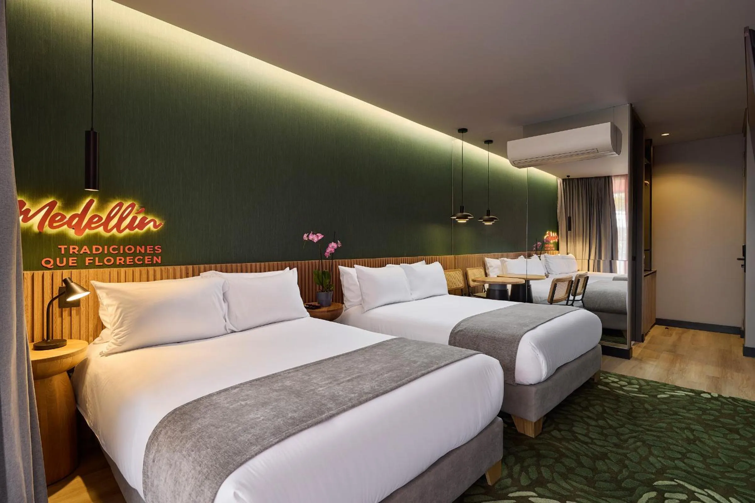 Bedroom, Bed in Calle Flora Hotel by Jalo