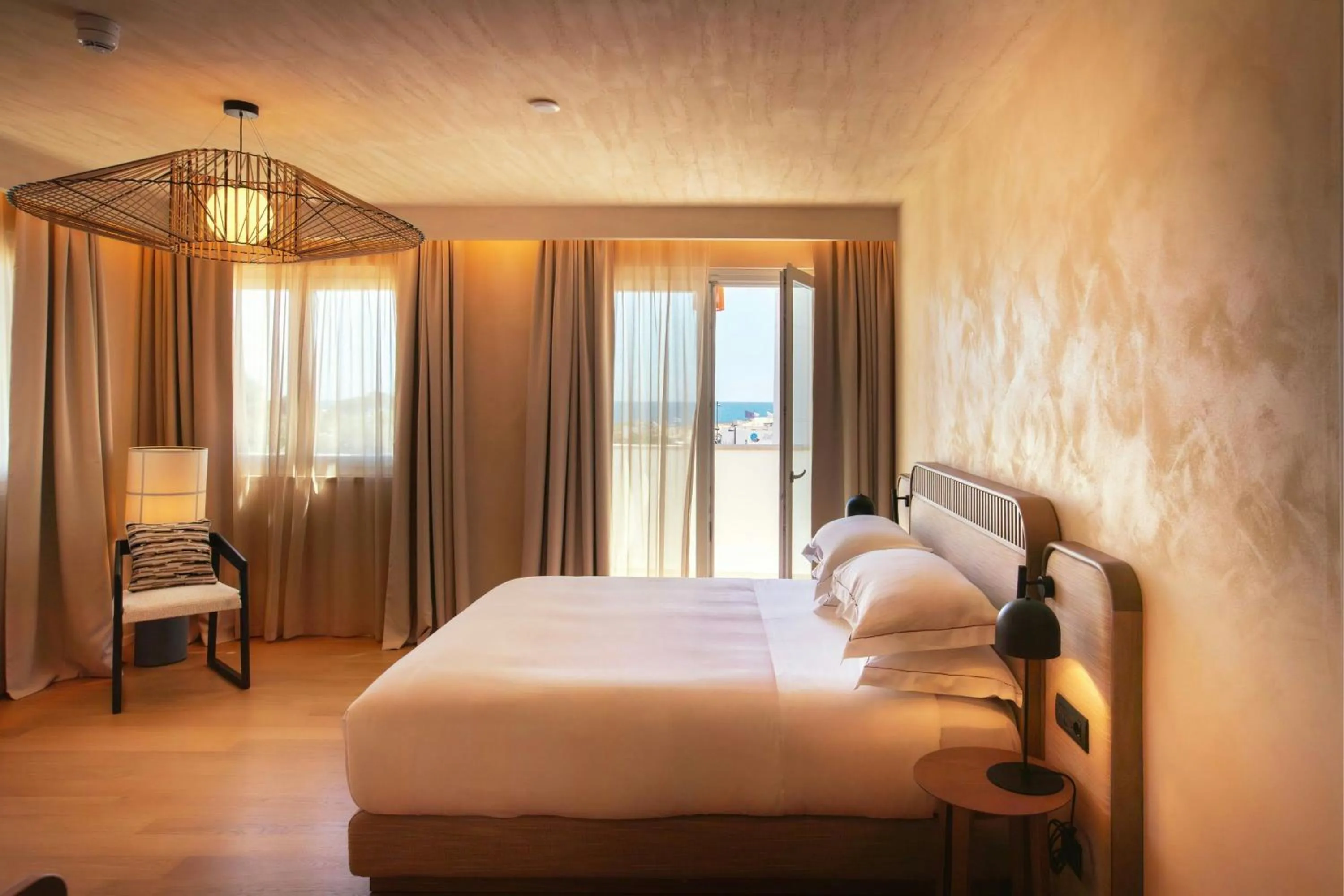 Photo of the whole room, Bed in Cala Ponte, a Tribute Portfolio Hotel