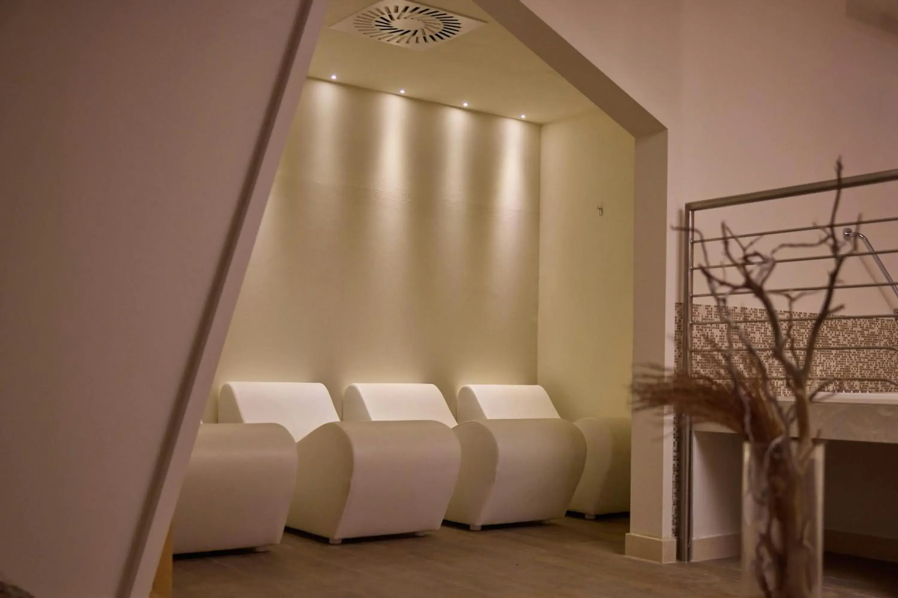 Spa and wellness centre/facilities, Bed in Cala Ponte, a Tribute Portfolio Hotel Spa and wellness centre/facilities, Bed in Cala Ponte, a Tribute Portfolio Hotel