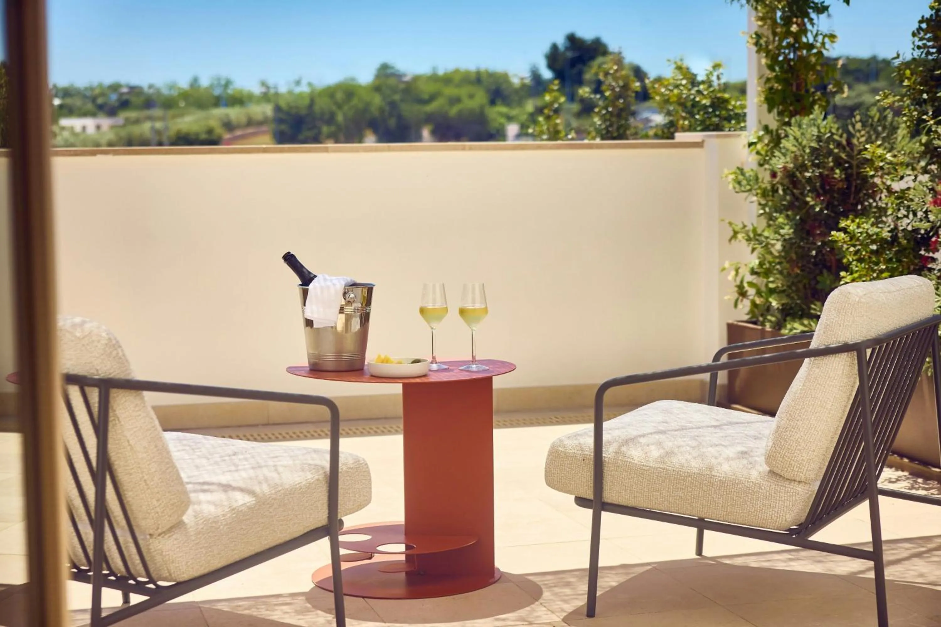 Photo of the whole room in Cala Ponte, a Tribute Portfolio Hotel