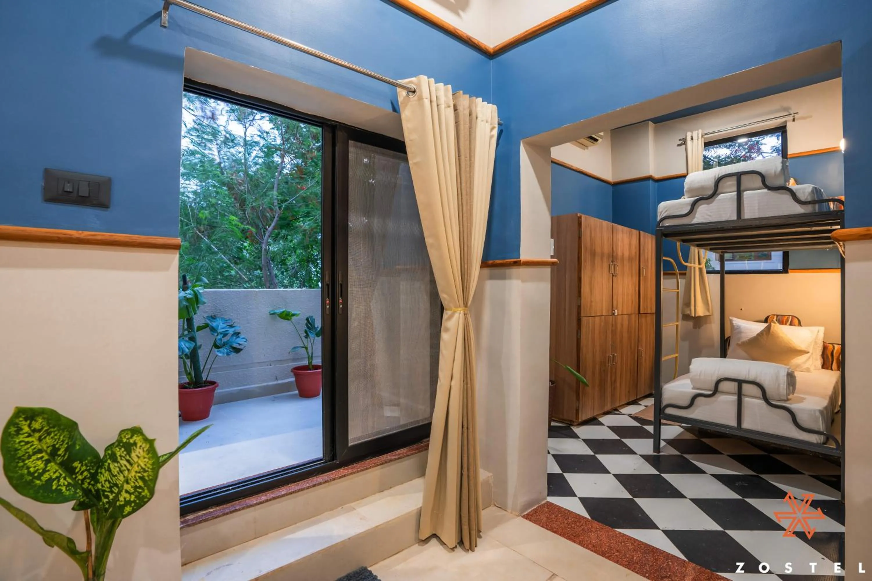 Bed in Zostel Indore