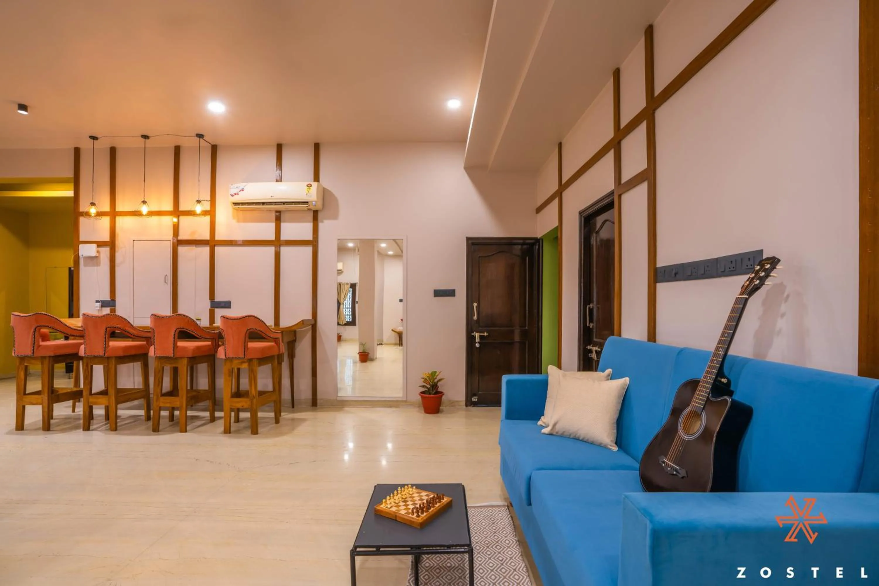 Living room in Zostel Indore