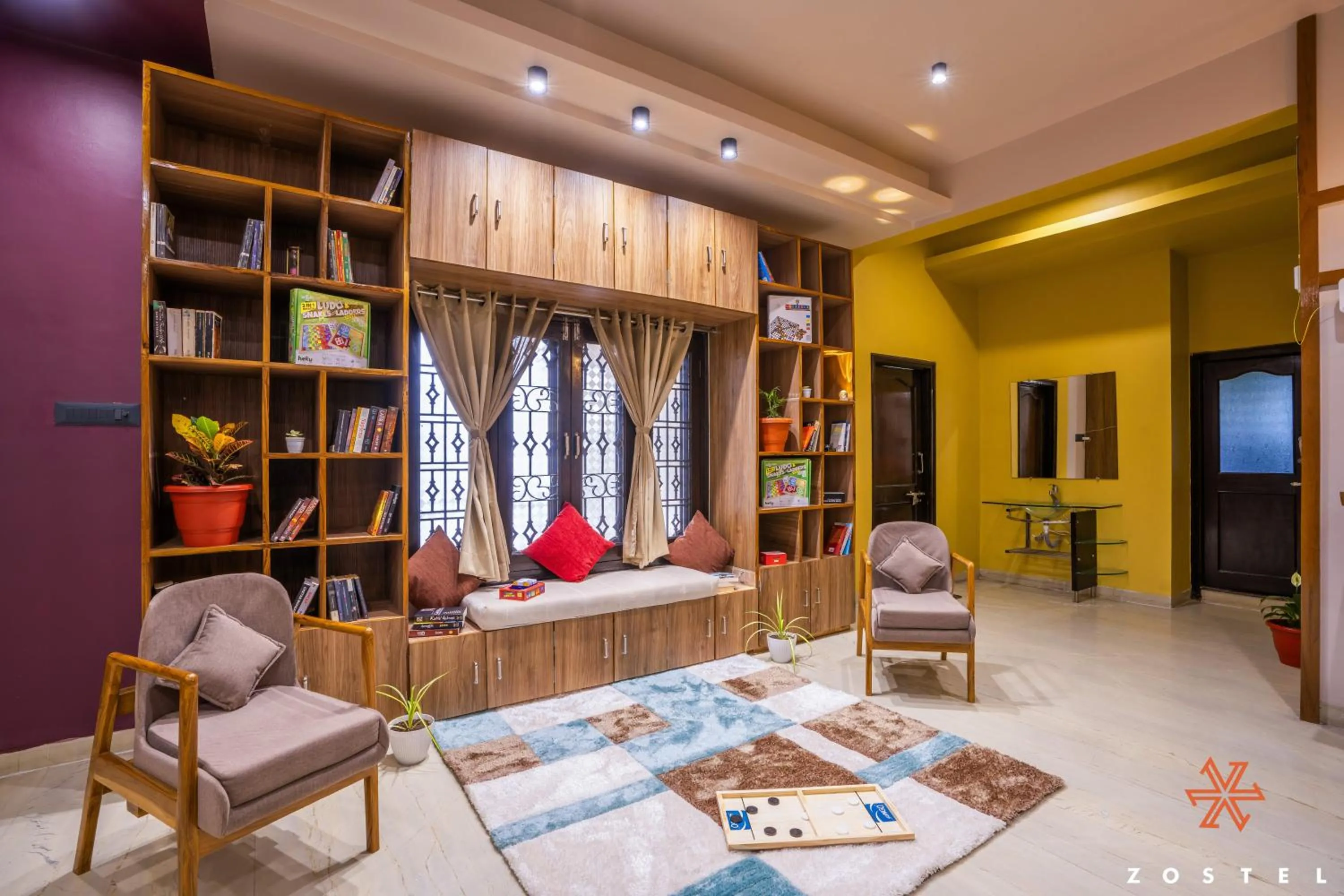 Library in Zostel Indore