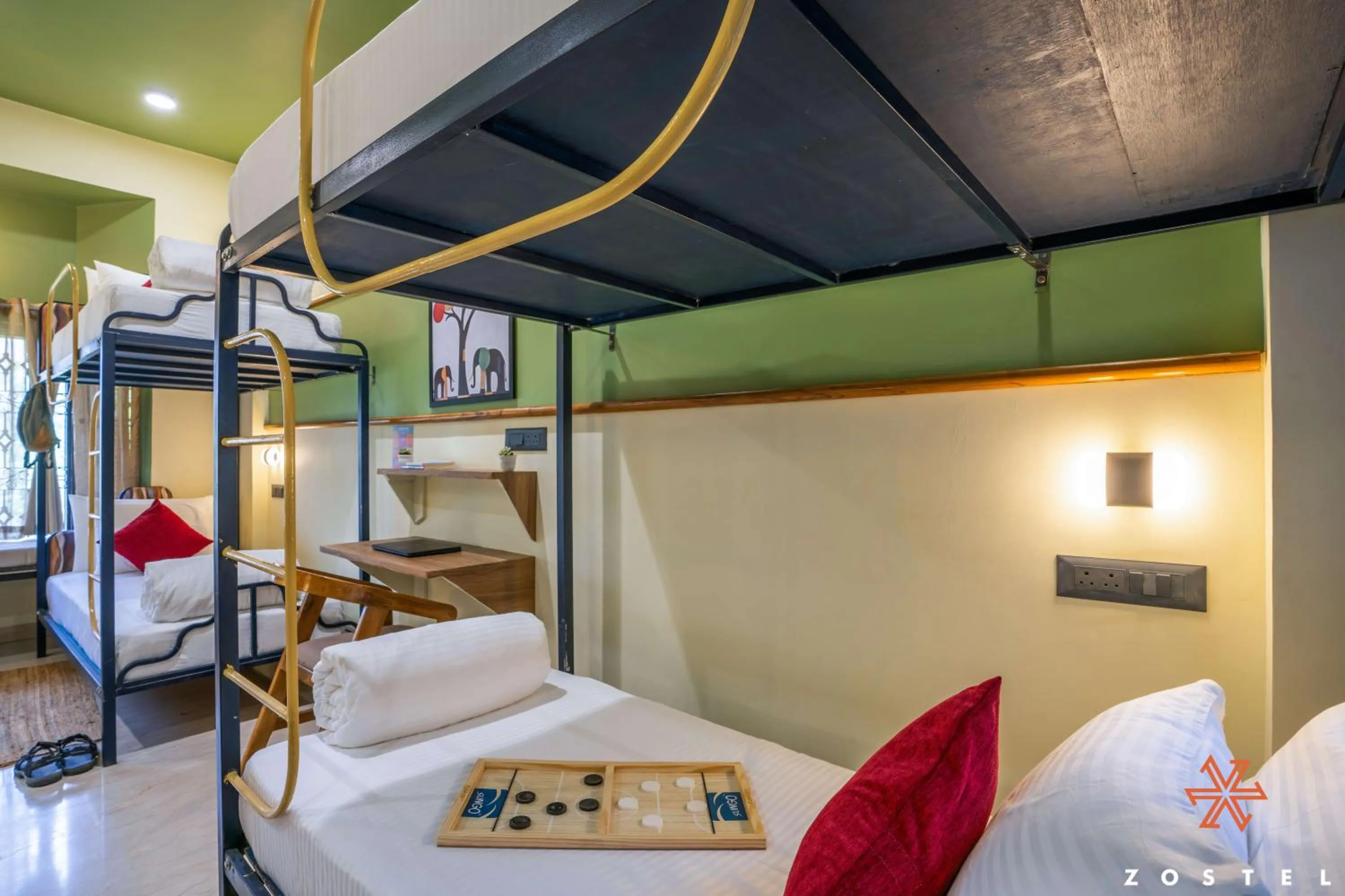 Bed in Zostel Indore