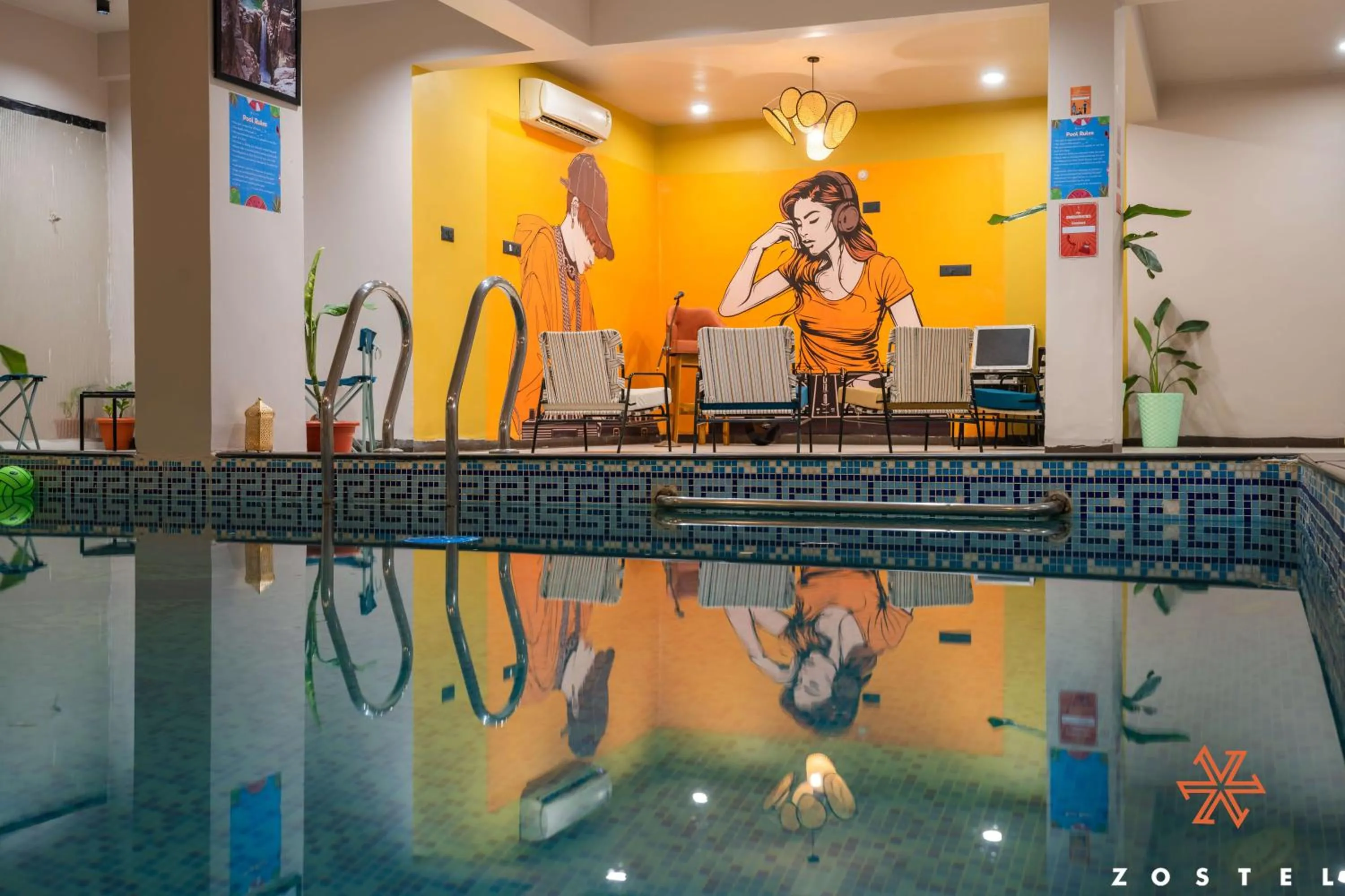 Swimming pool in Zostel Indore
