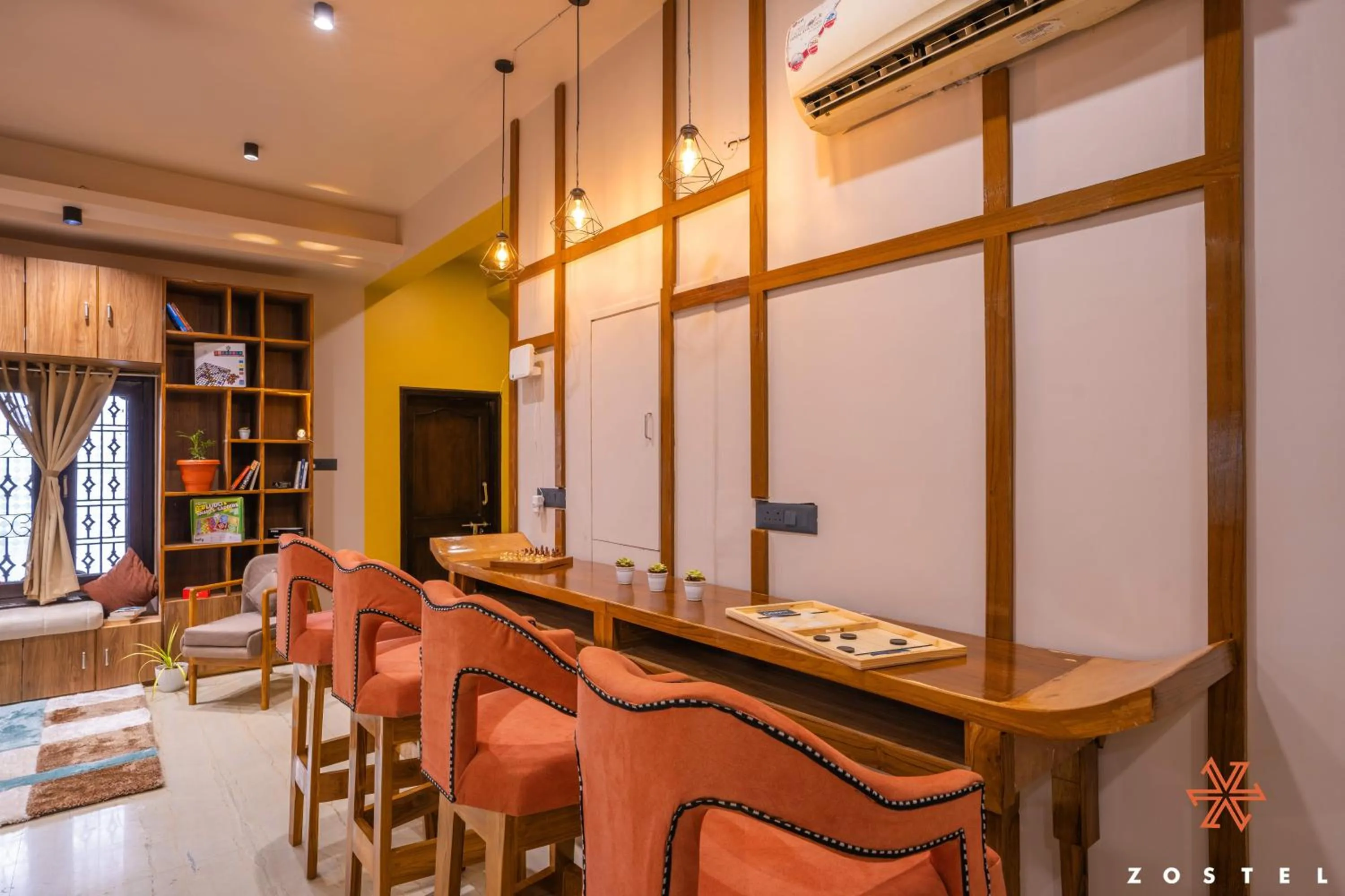 Living room in Zostel Indore
