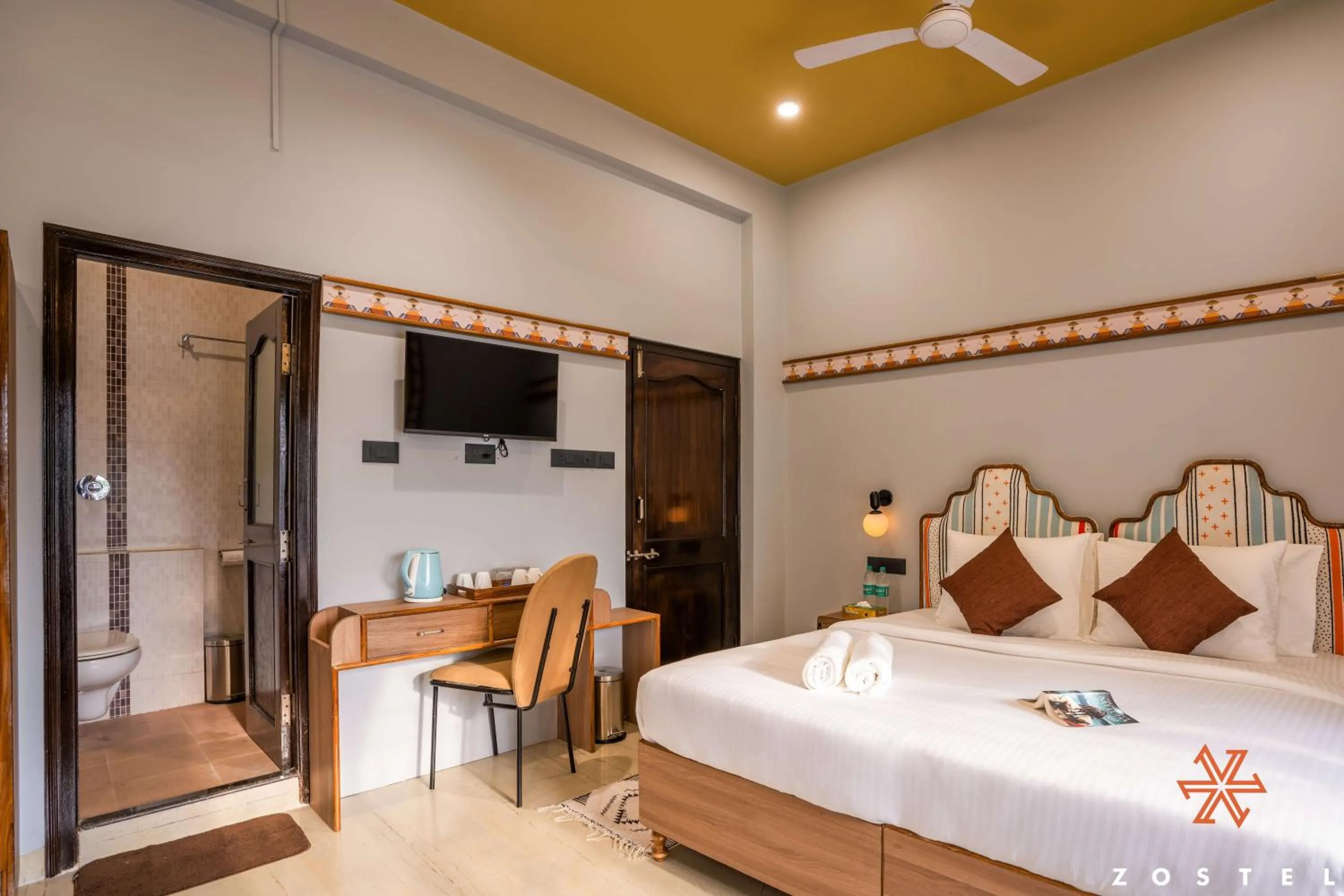 Bed in Zostel Indore