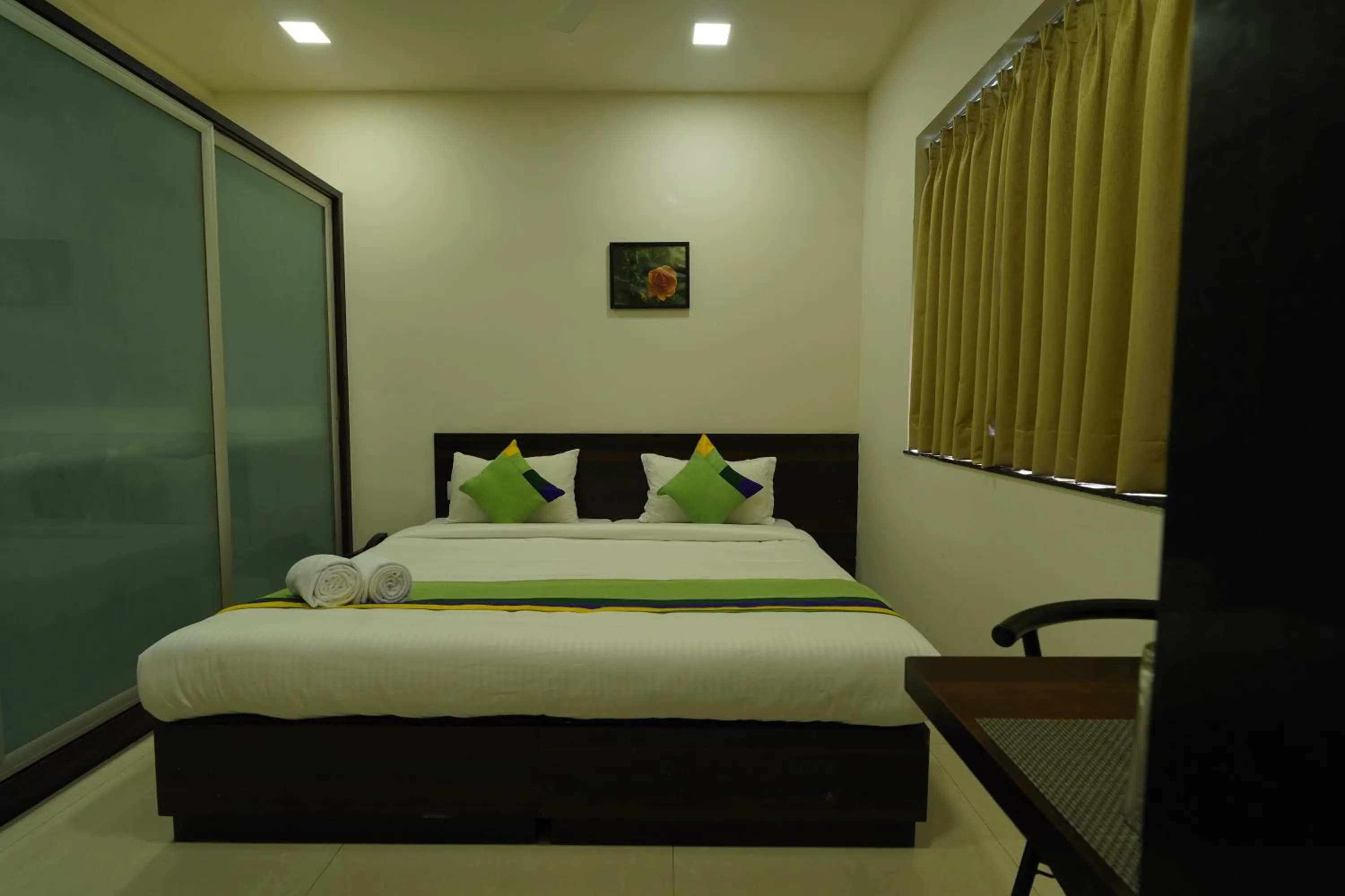 Bed in Excellent Homes