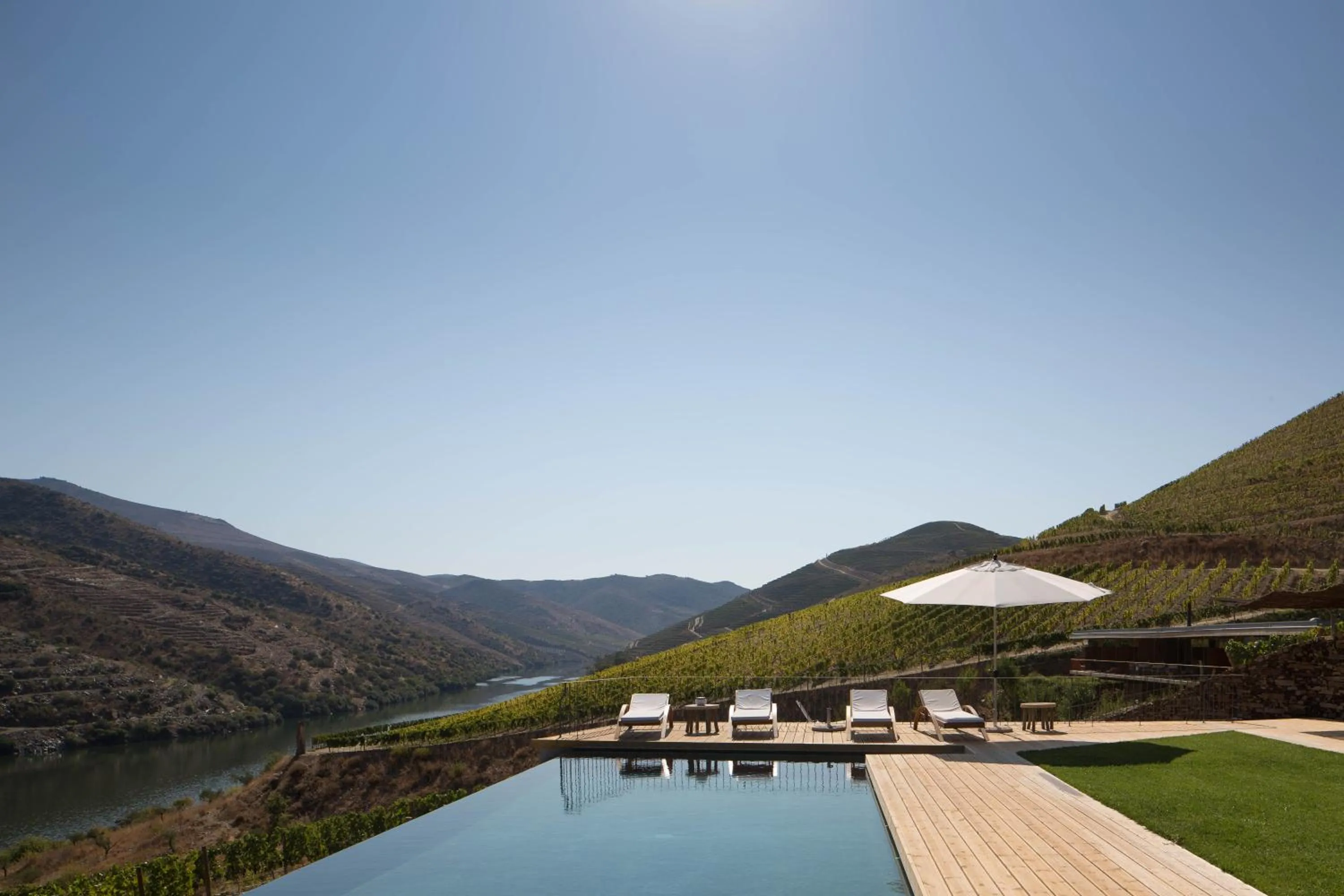 Natural landscape in Casa do Rio - Douro Wine Hotel by Vallado