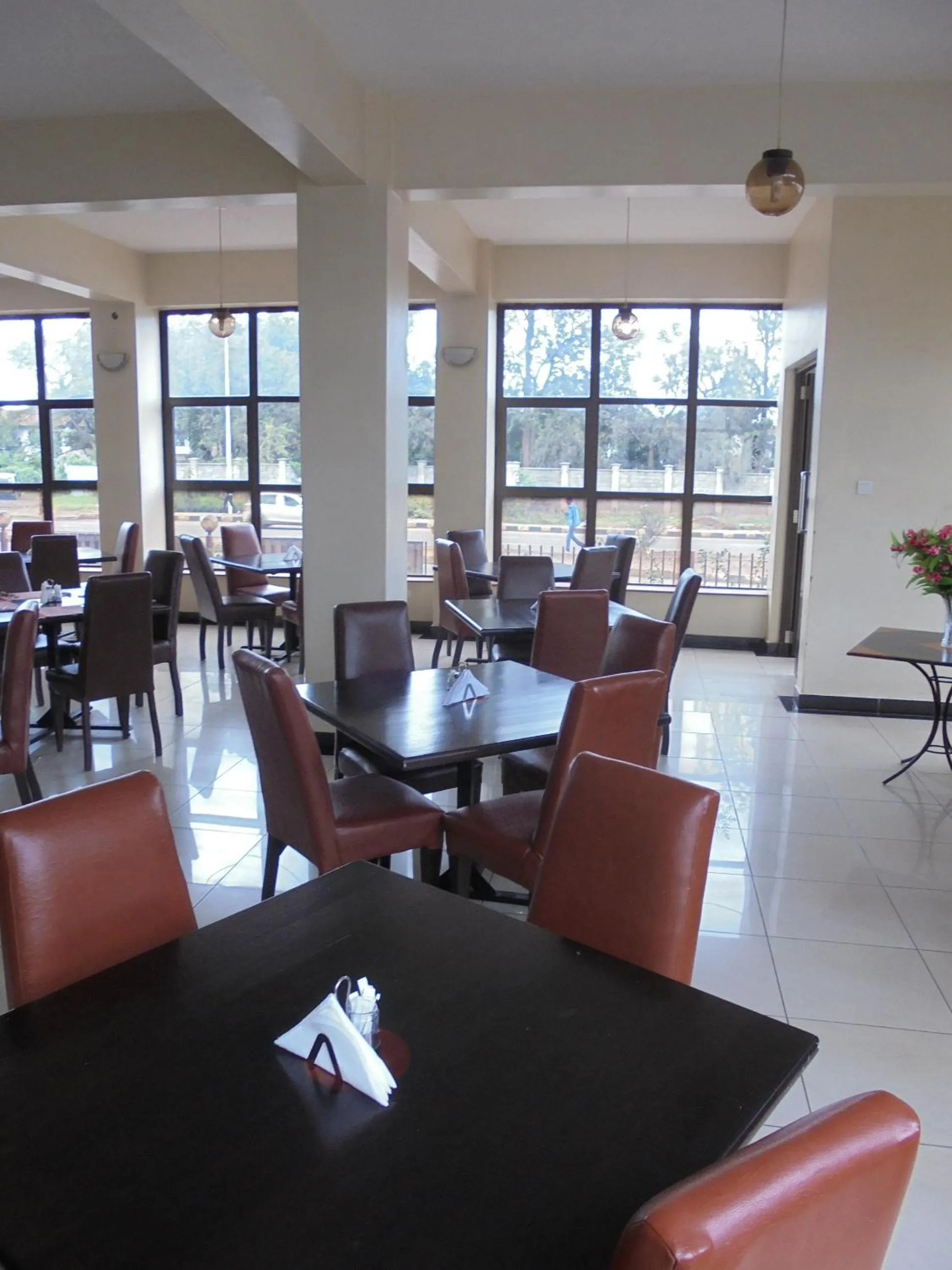 Restaurant/places to eat in Nairobi Transit Hotel