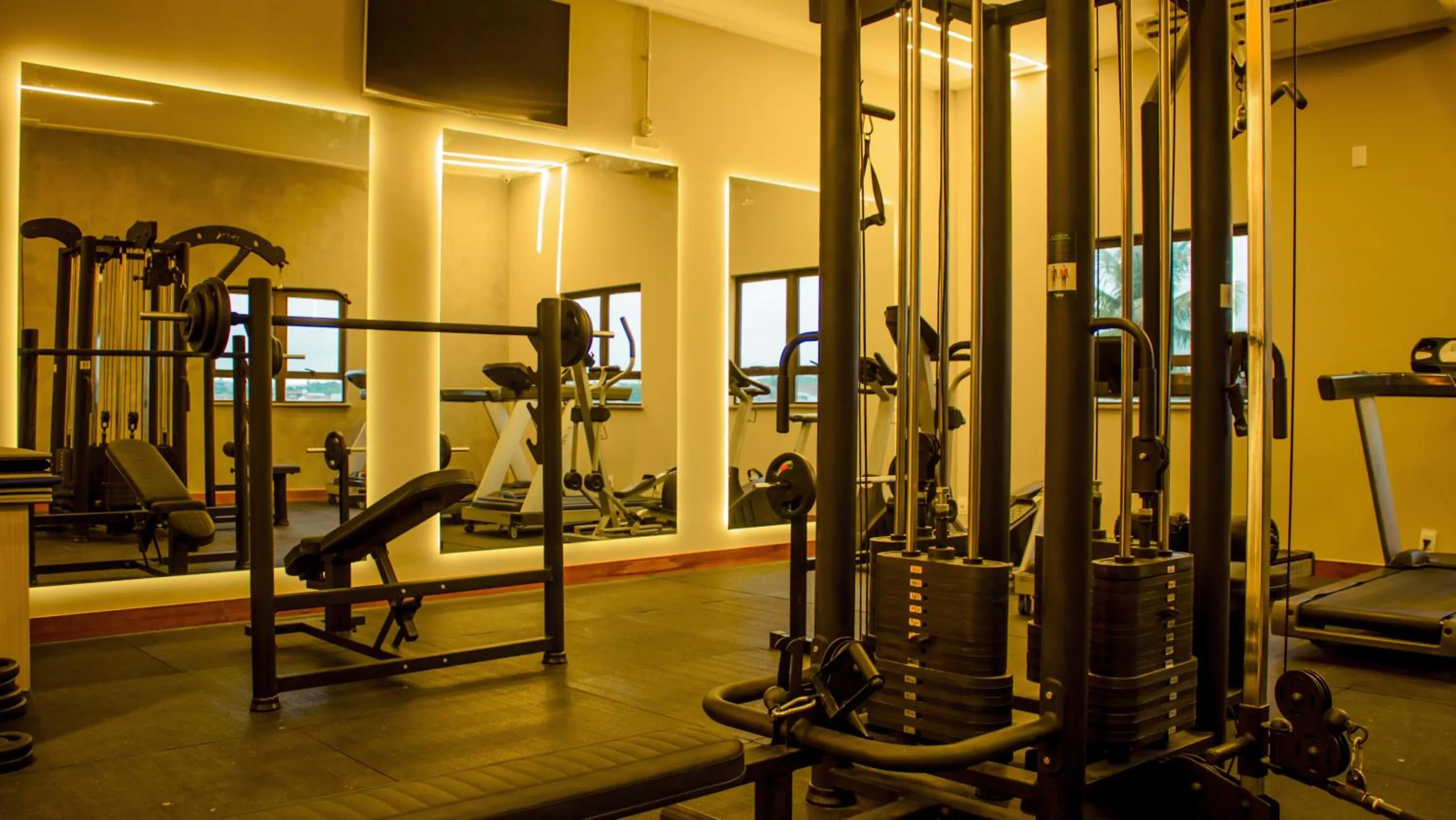 Fitness centre/facilities in Pena Branca Hotel e Eventos