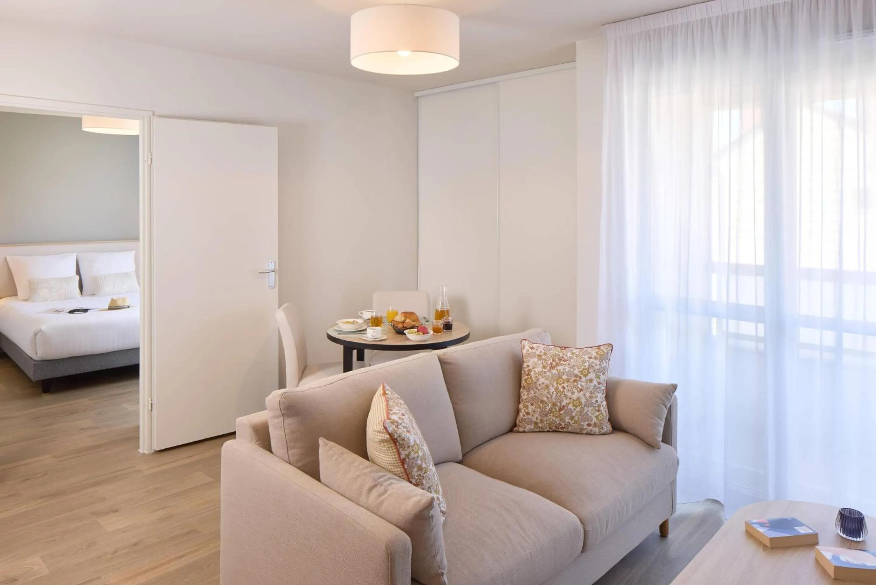 Bedroom, Bed in Quality Aparthotel Saumur