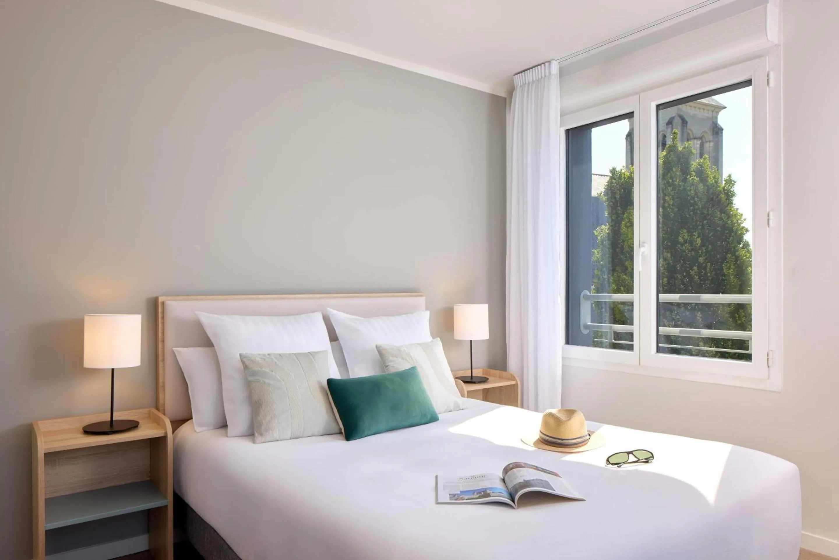 Bedroom, Bed in Quality Aparthotel Saumur