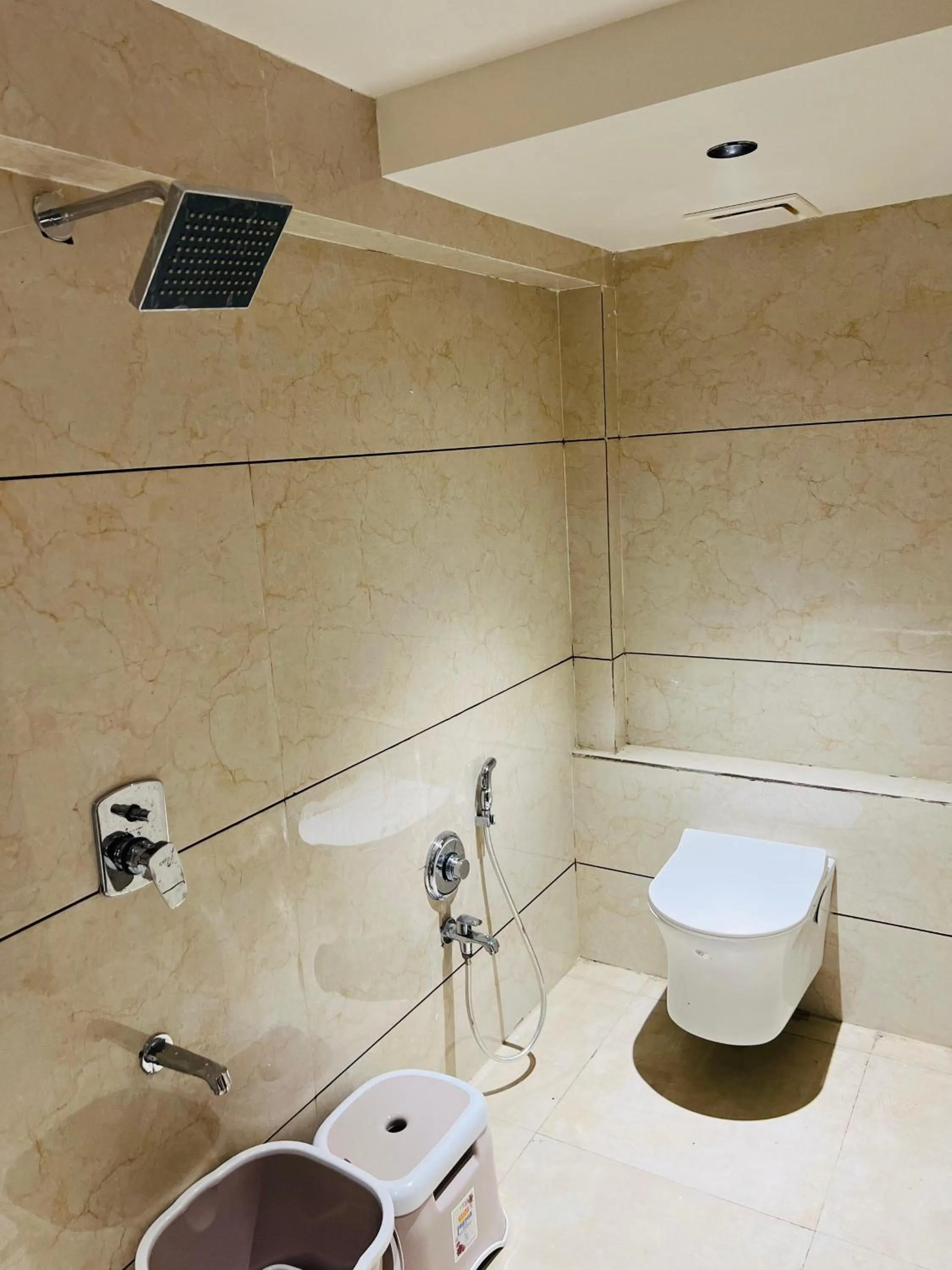 Shower in Hotel Presidency - Best Hotel in Surat
