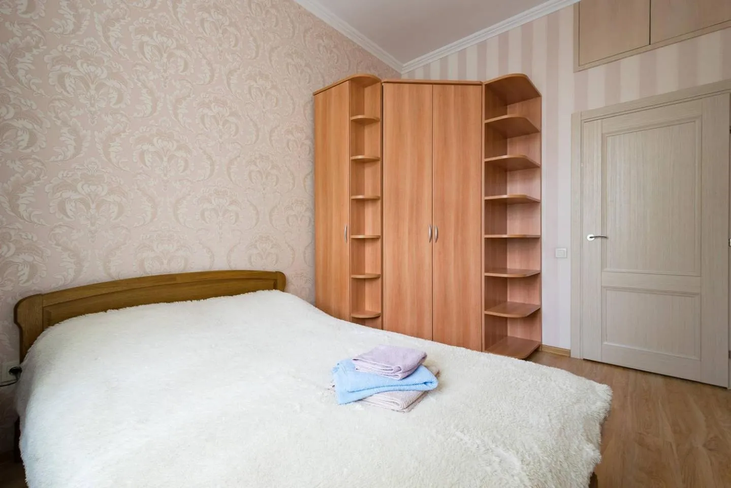 Nadezhda Apartments on Jeltoksan 103