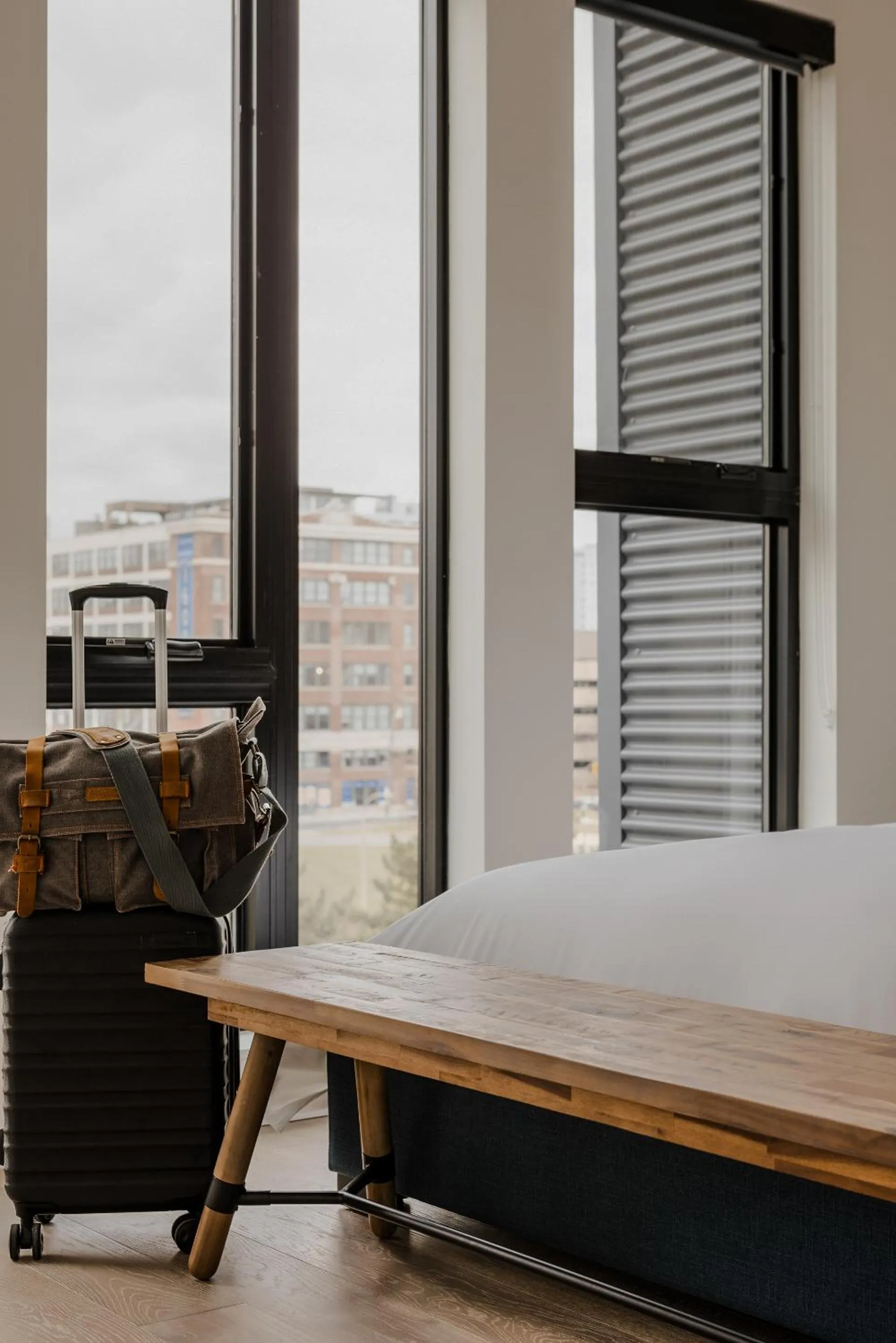 Bedroom, Bed in Sosuite at The Onyx - Museum District