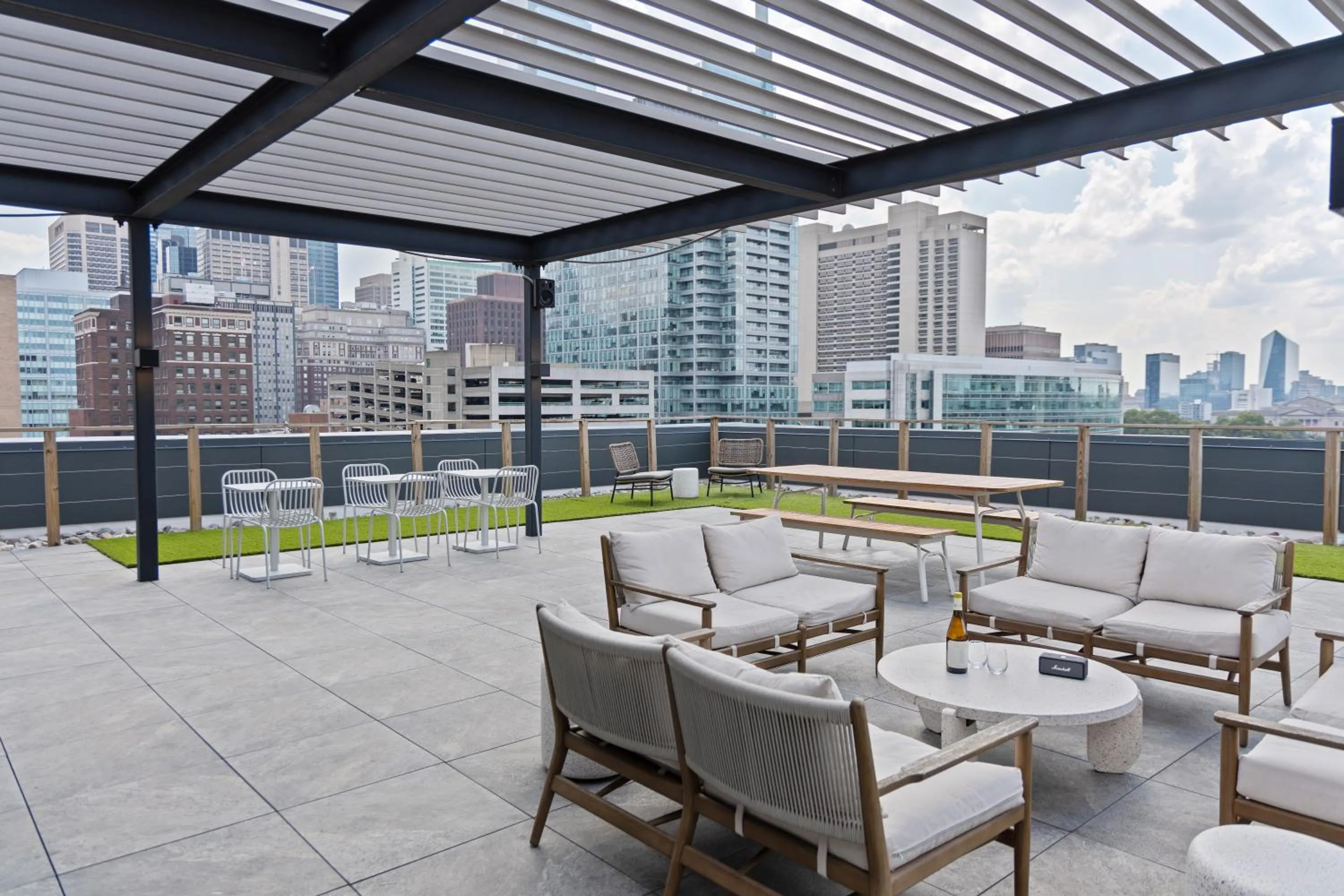 Balcony/Terrace in Sosuite at The Onyx - Museum District