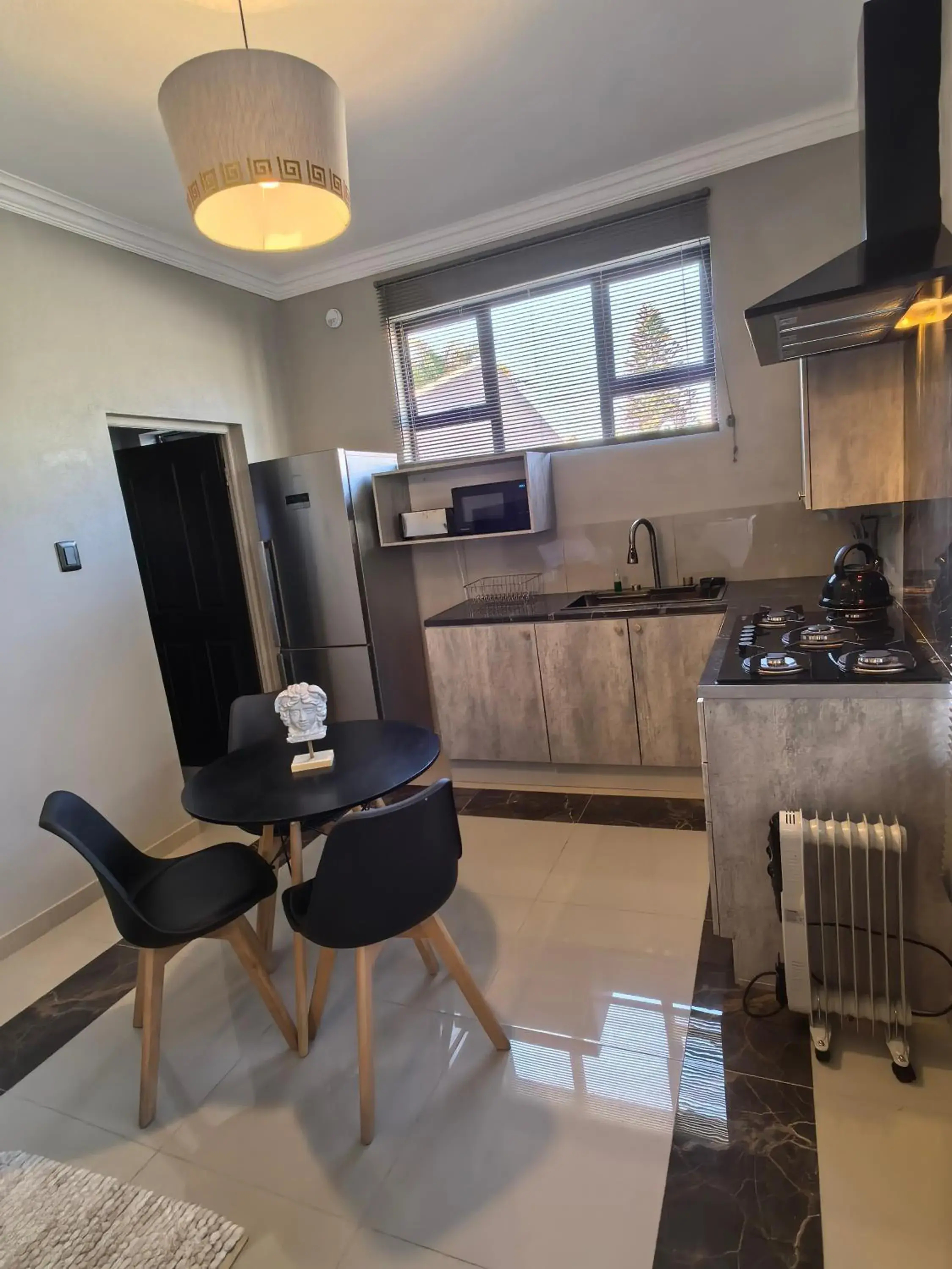 Deluxe Studio in Bryanston Palms Accommodation Deluxe Studio in Bryanston Palms Accommodation