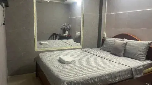 Standard King Room in Khách Sạn Hoa Mai Standard King Room in Khách Sạn Hoa Mai