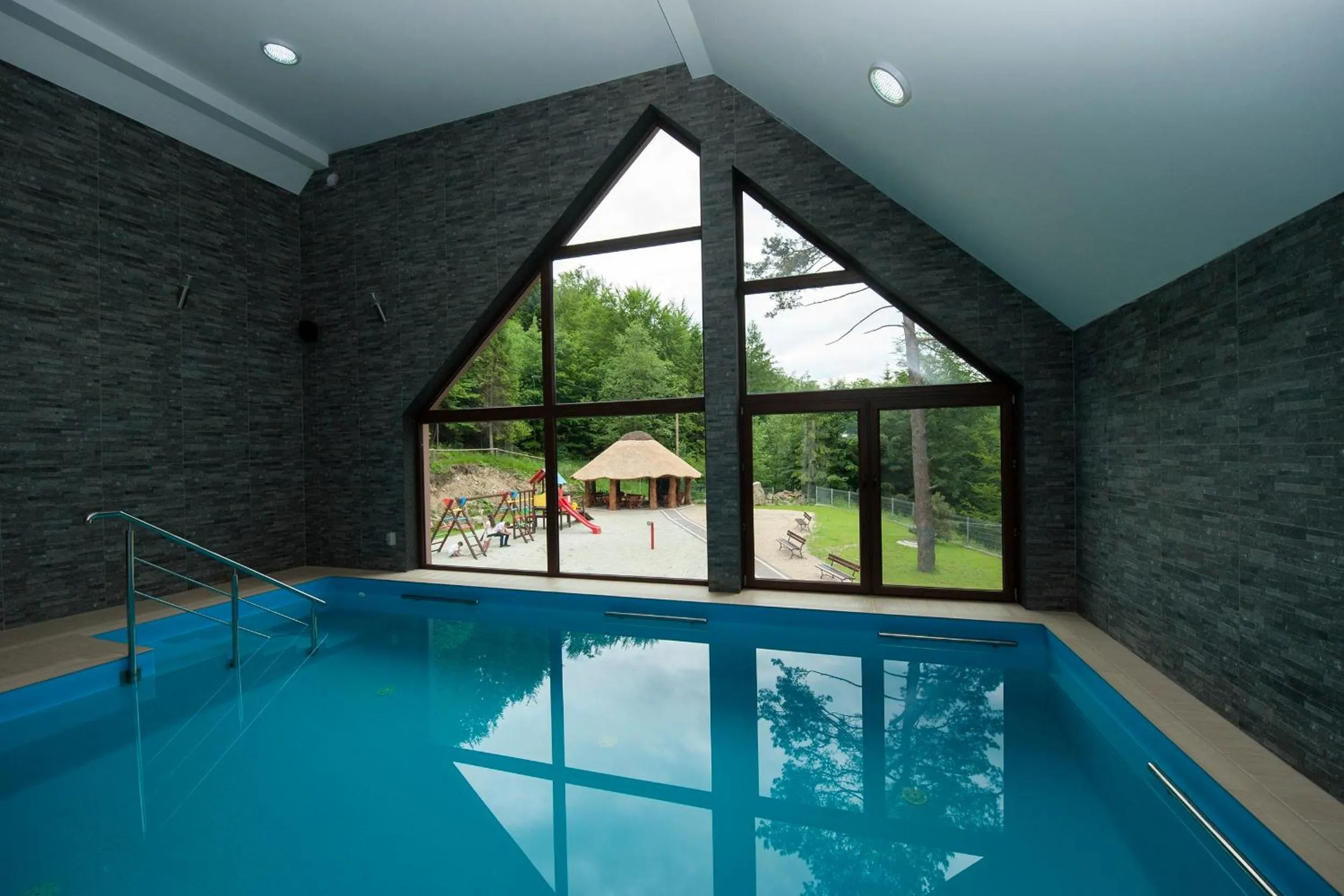 Swimming pool in Hotel Klaudia