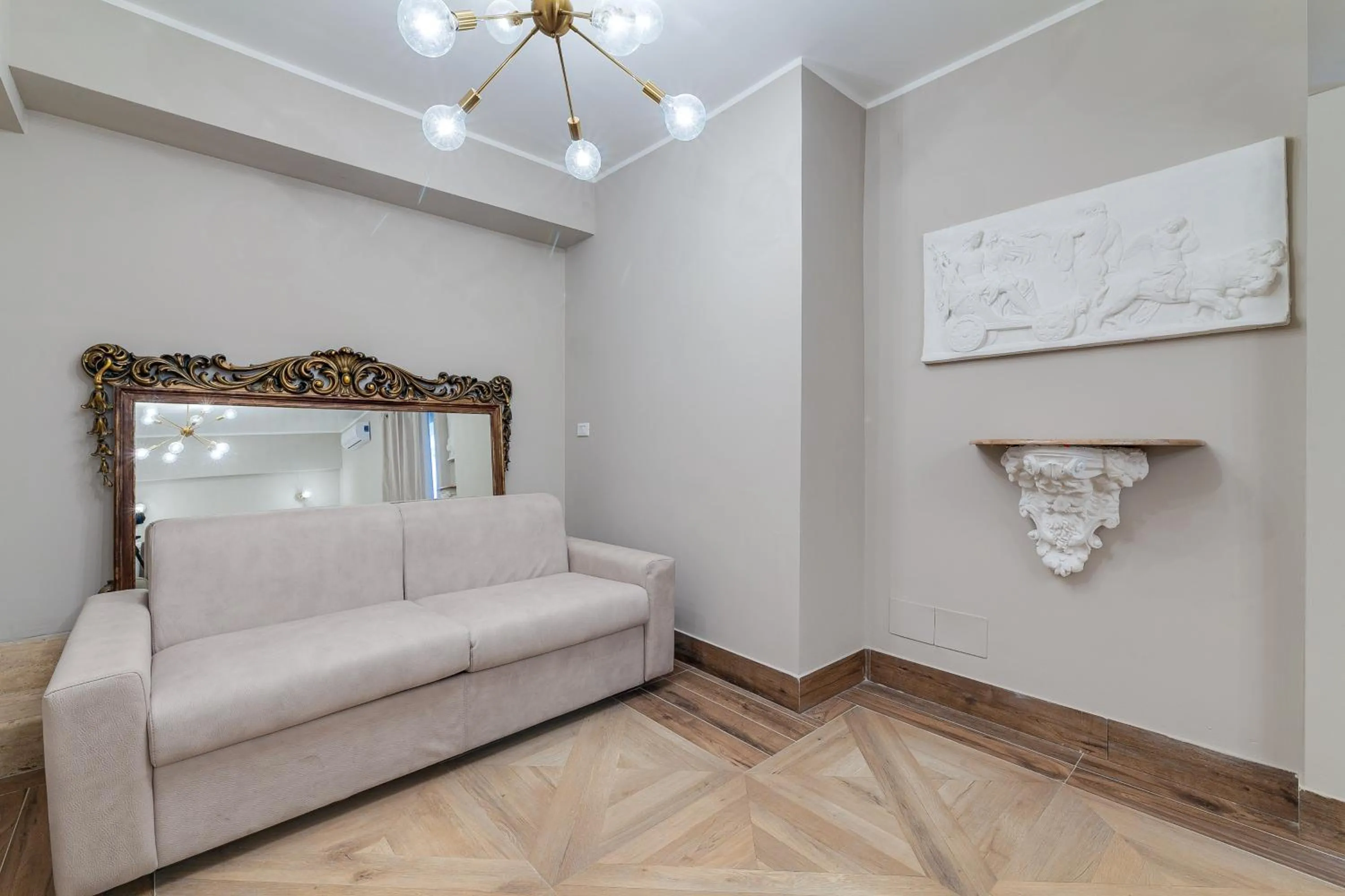 Living room in Vogue Suites Rome